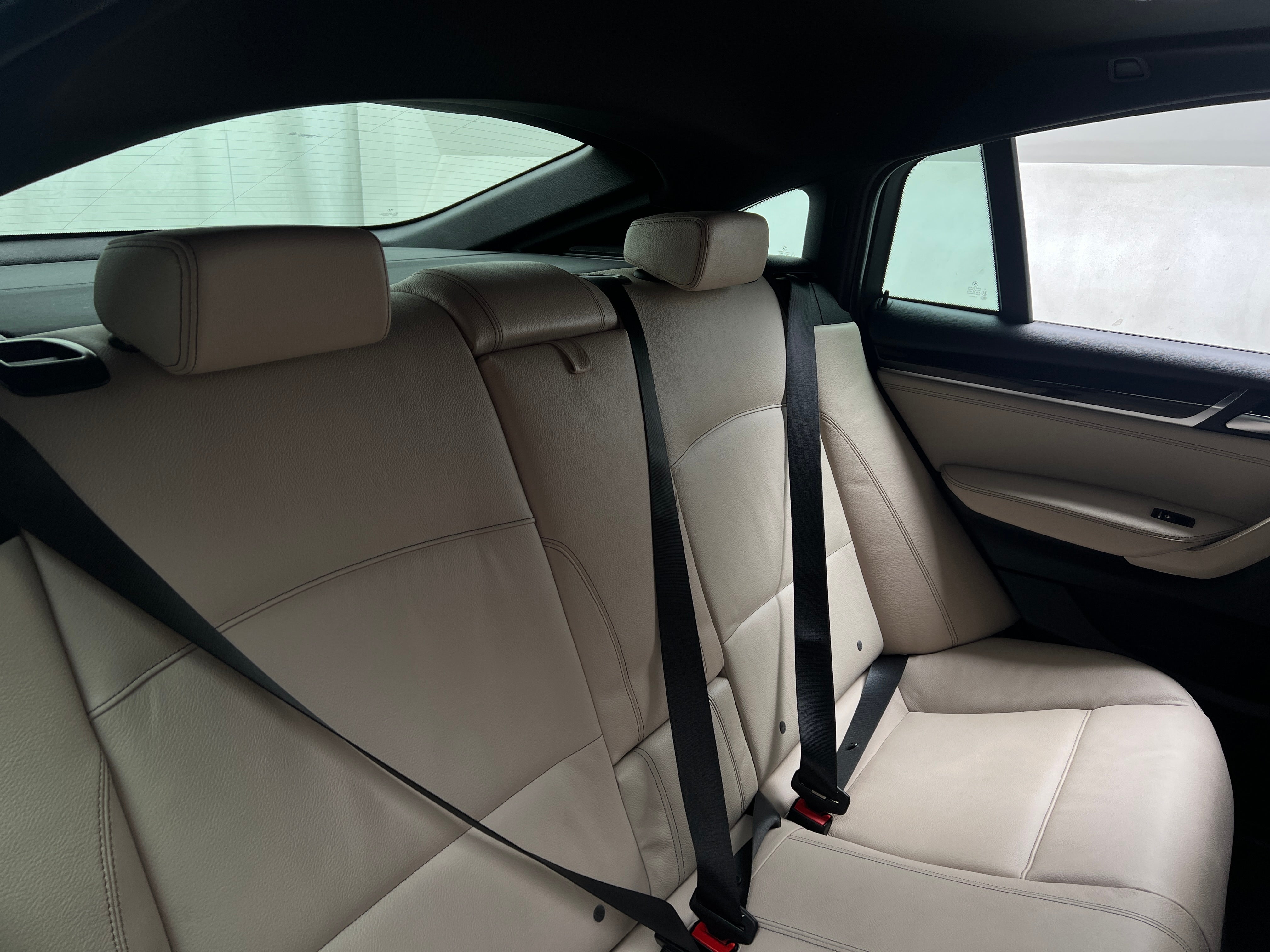 2016 BMW X4 xDrive28i 5