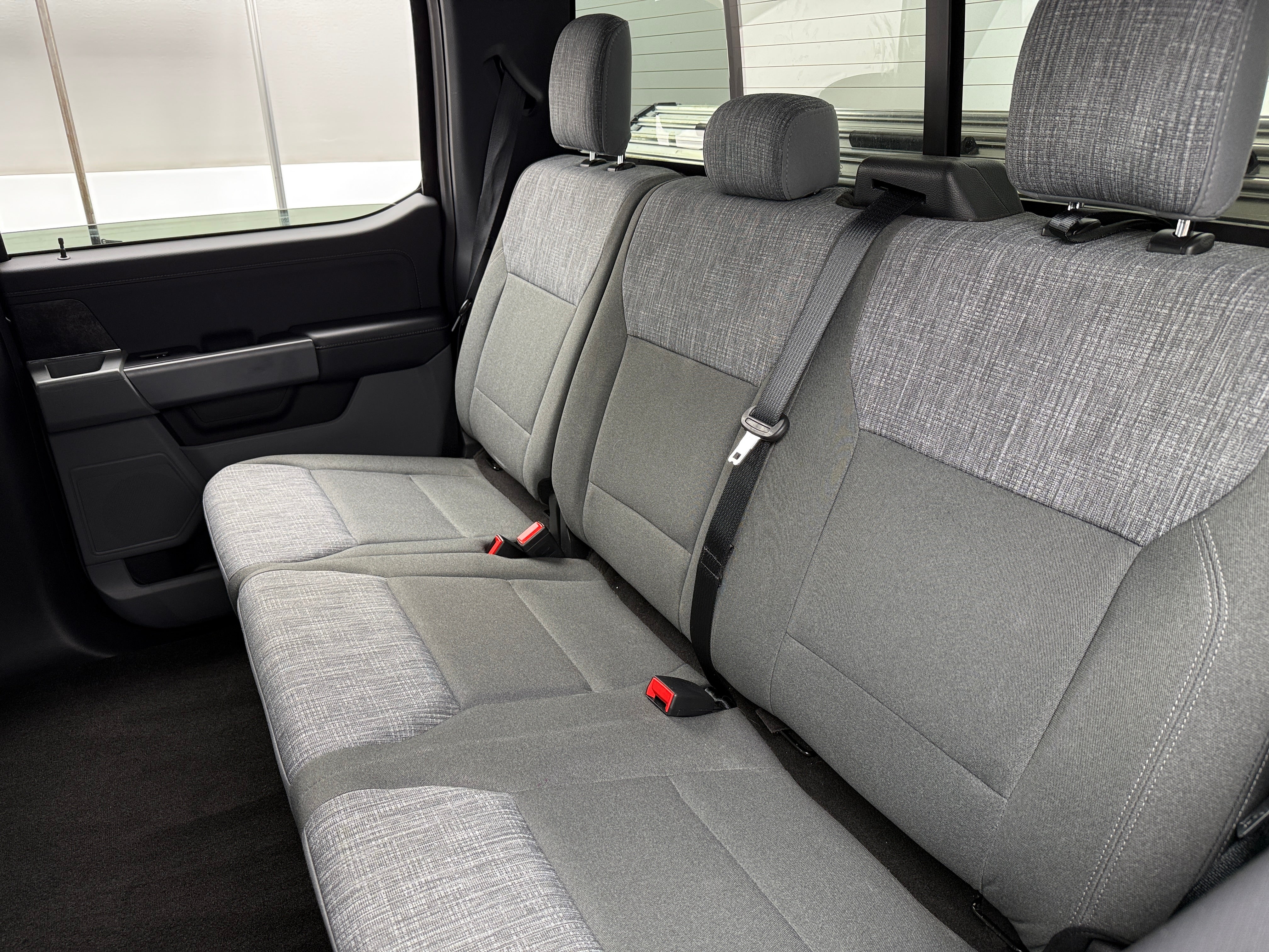 2022 Ford Econoline E-150 6