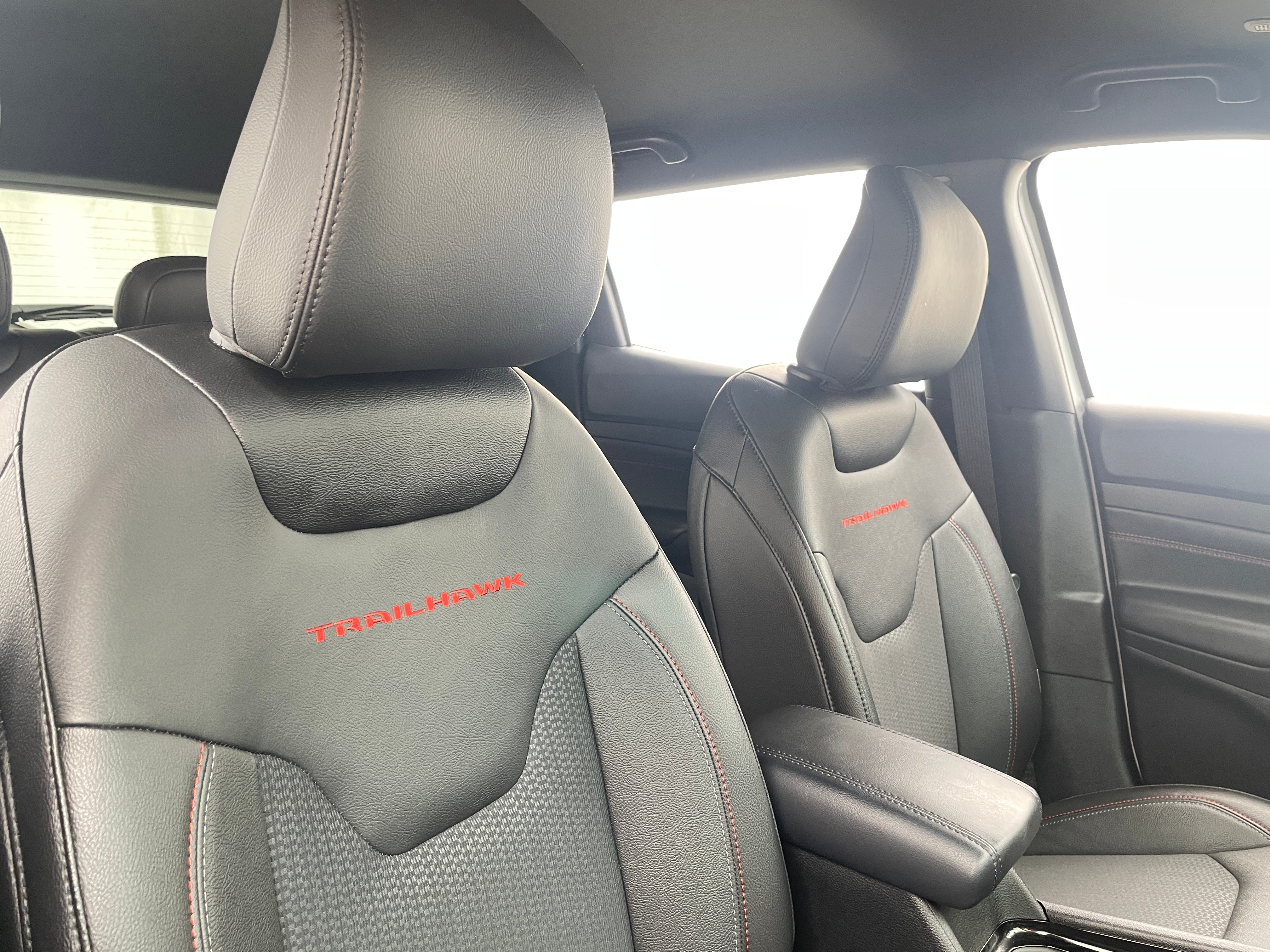 2024 Jeep Compass Trailhawk 2