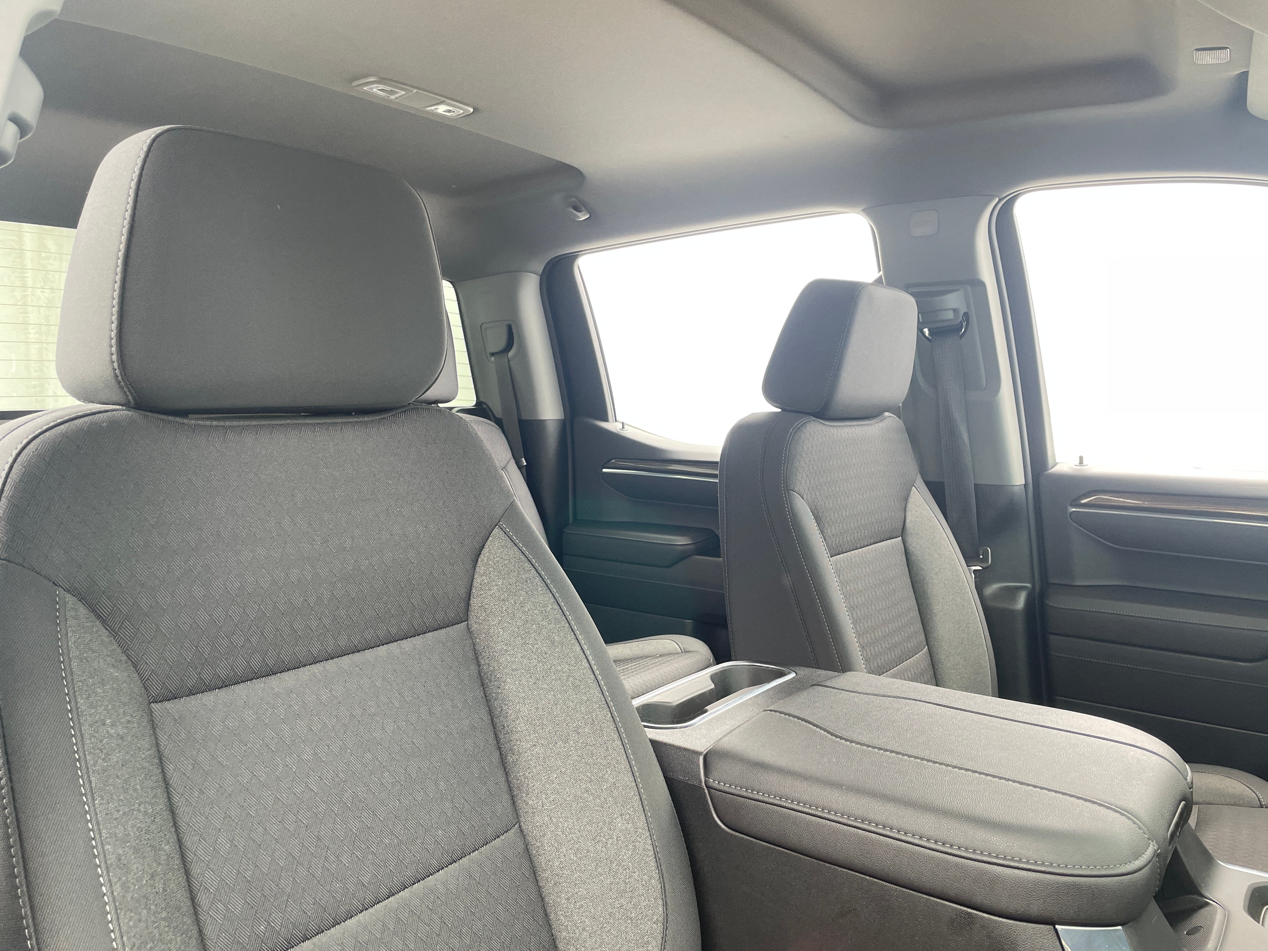 2023 Chevrolet Silverado 1500 RST 2
