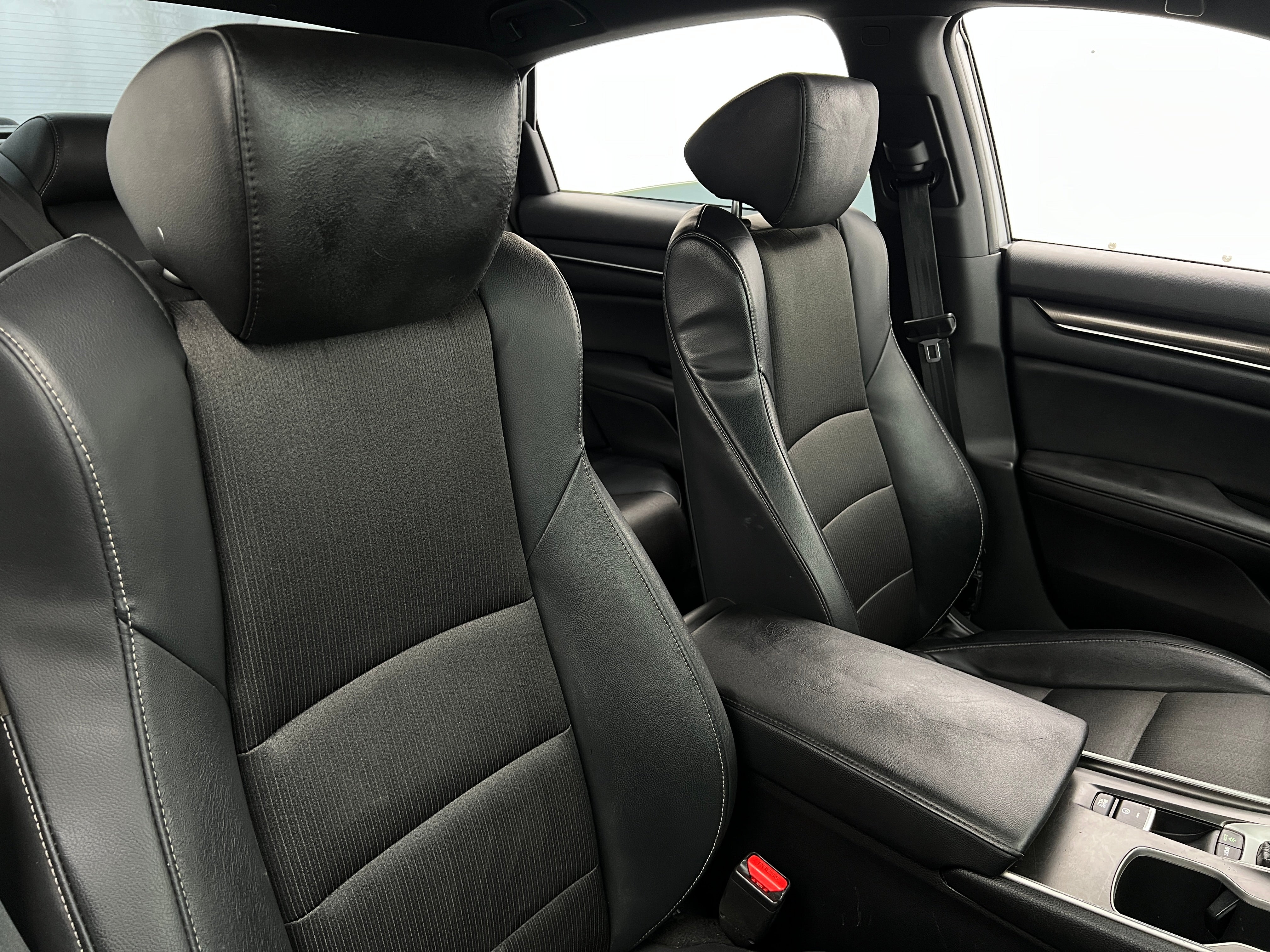 2018 Honda Accord Sport 2