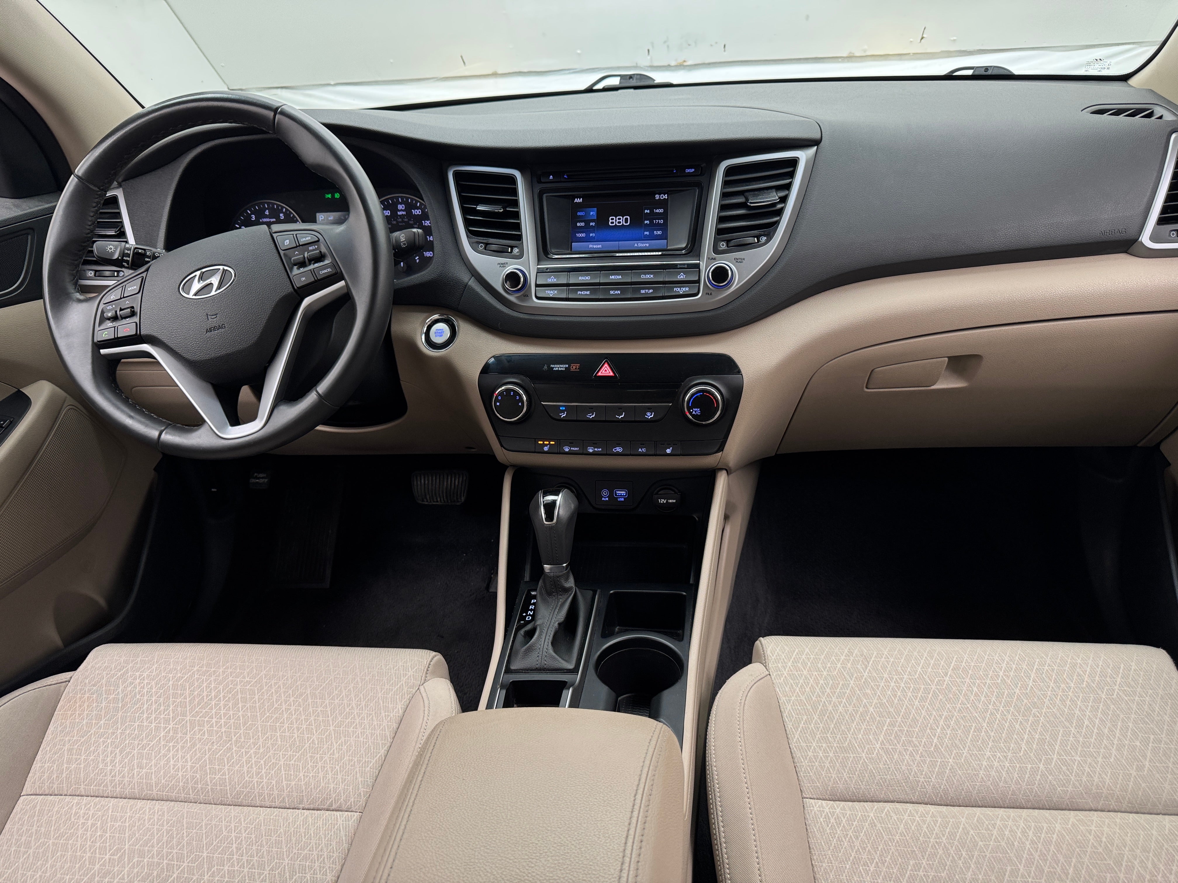 2016 Hyundai Tucson Sport 3