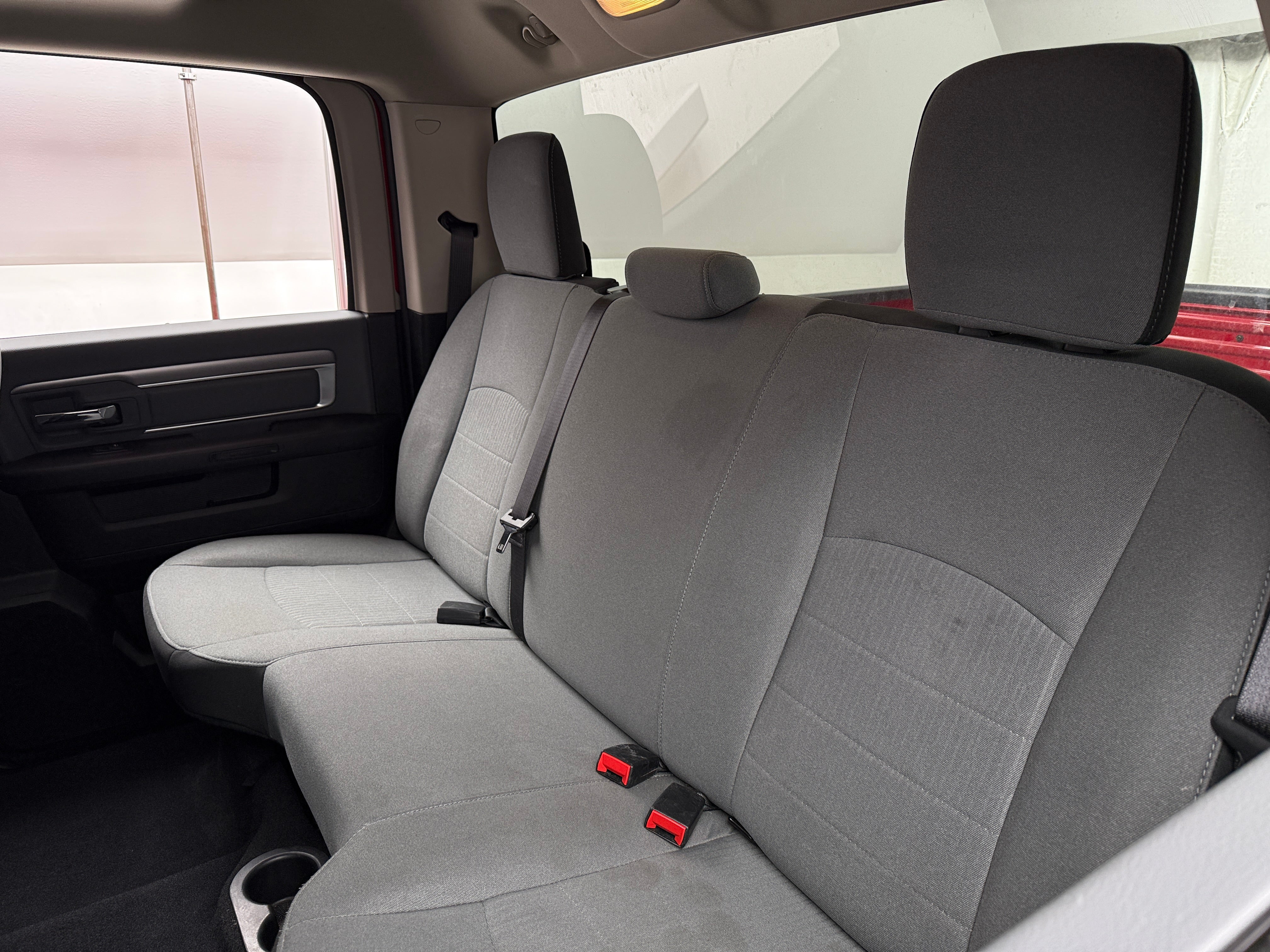 2022 RAM 1500 Classic SLT 6