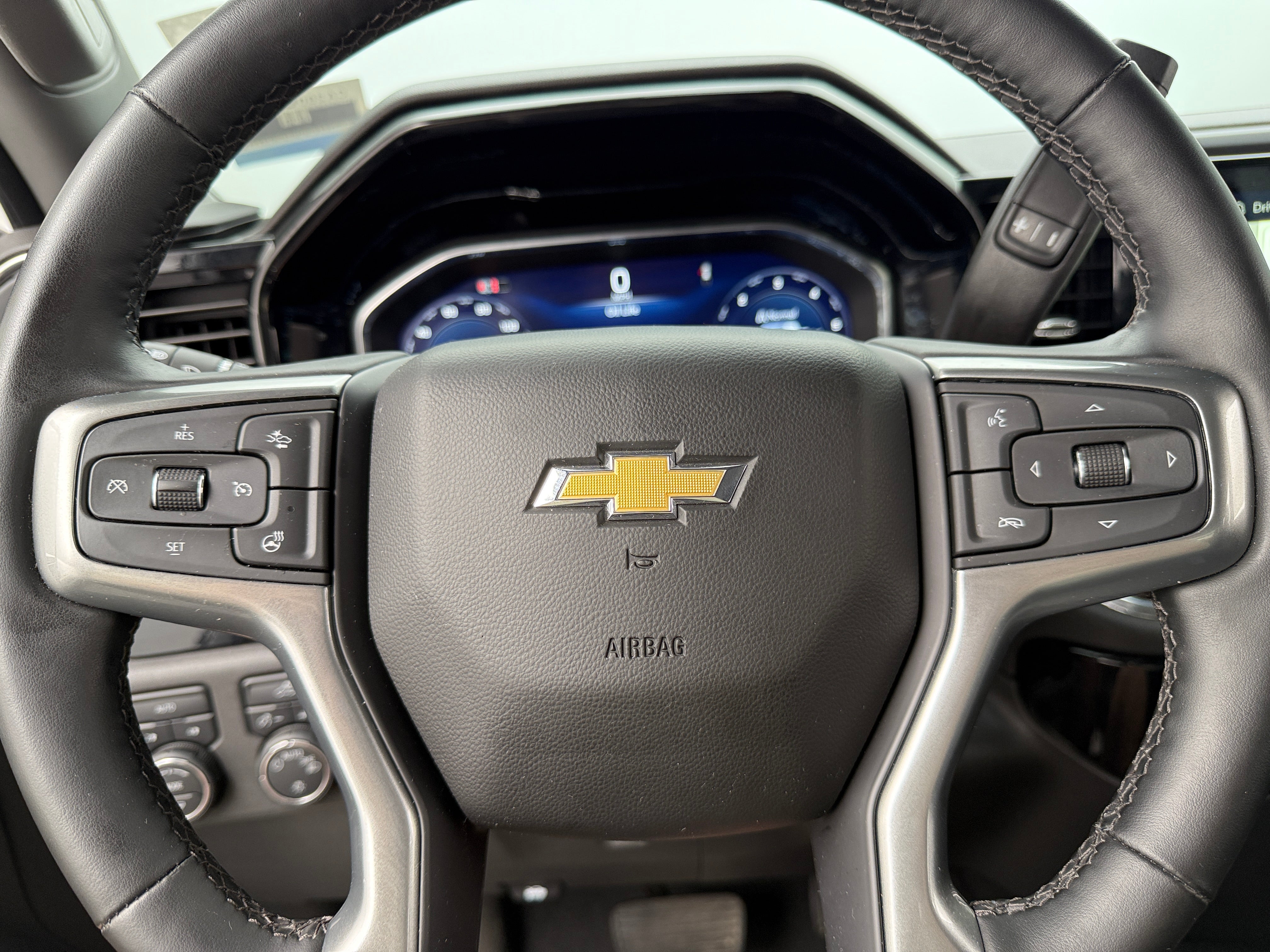 2024 Chevrolet Silverado 1500 LT 5