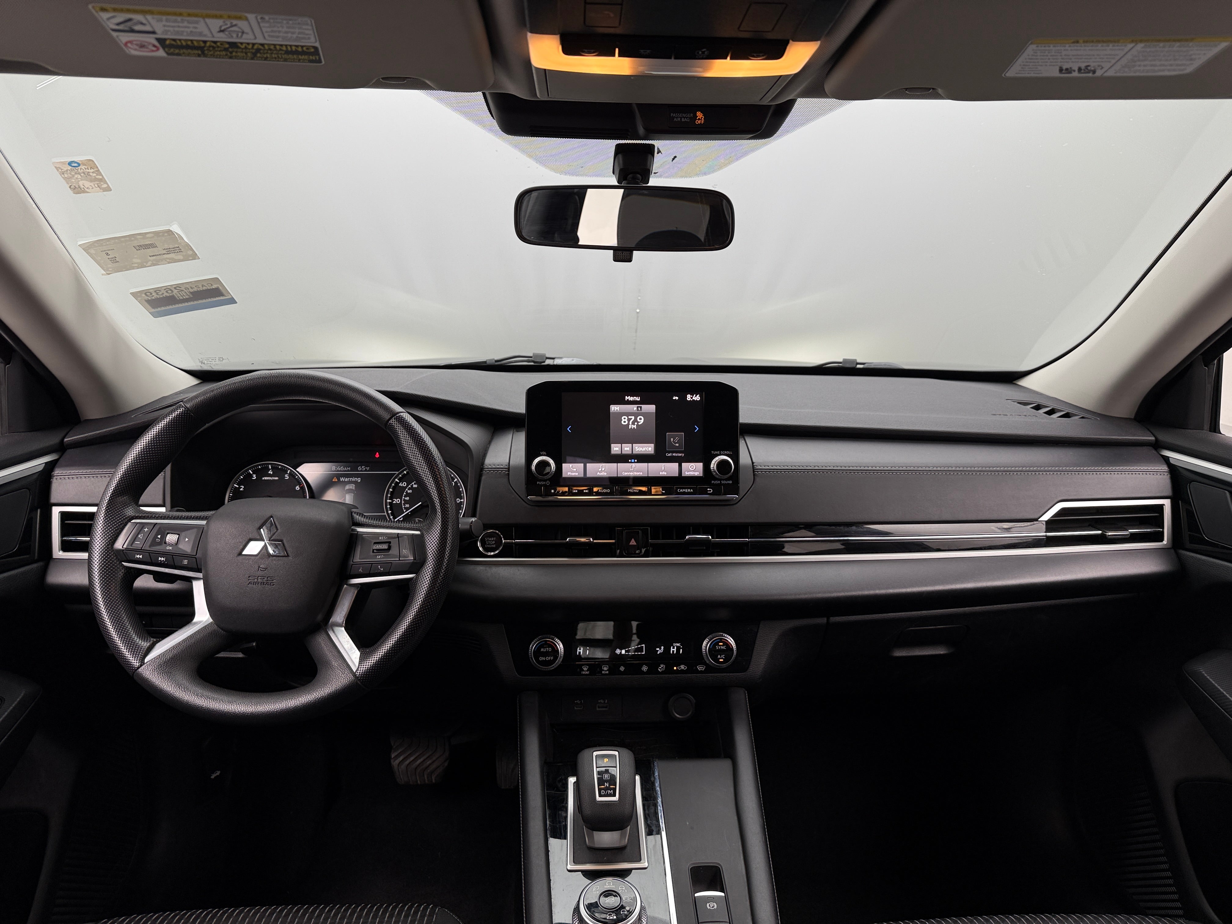 2022 Mitsubishi Outlander ES 3