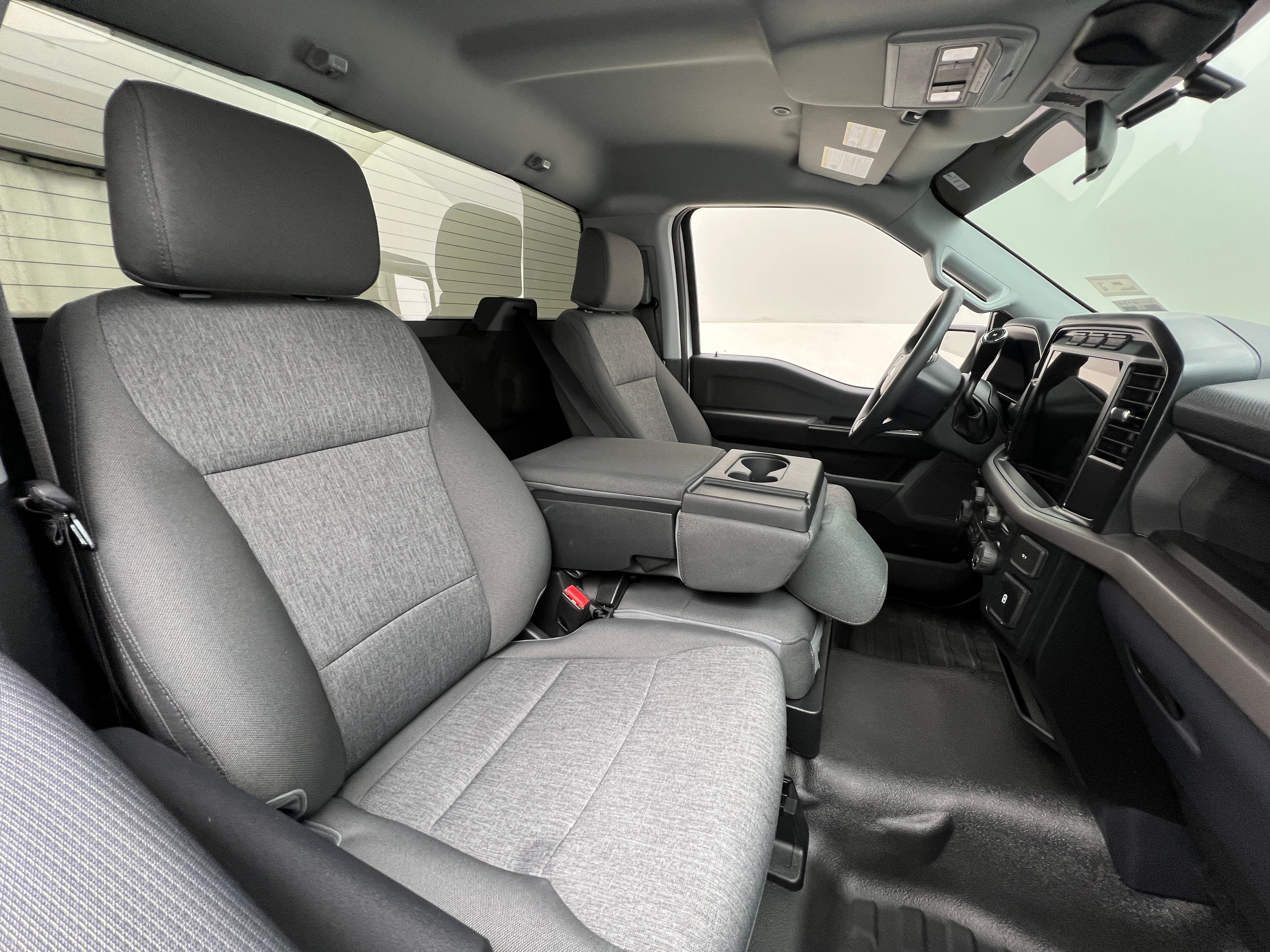 2024 Ford Econoline E-150 2