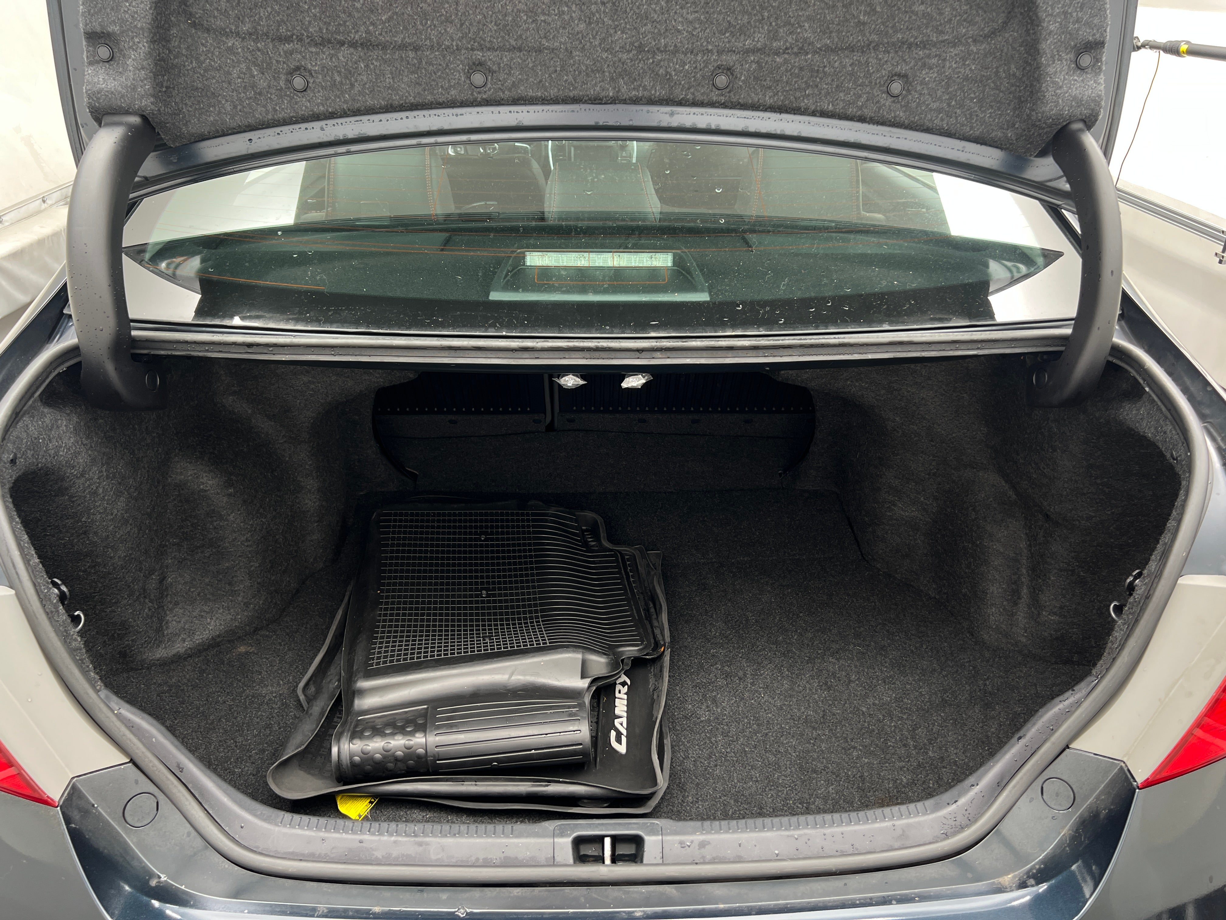 2017 Toyota Camry SE 7
