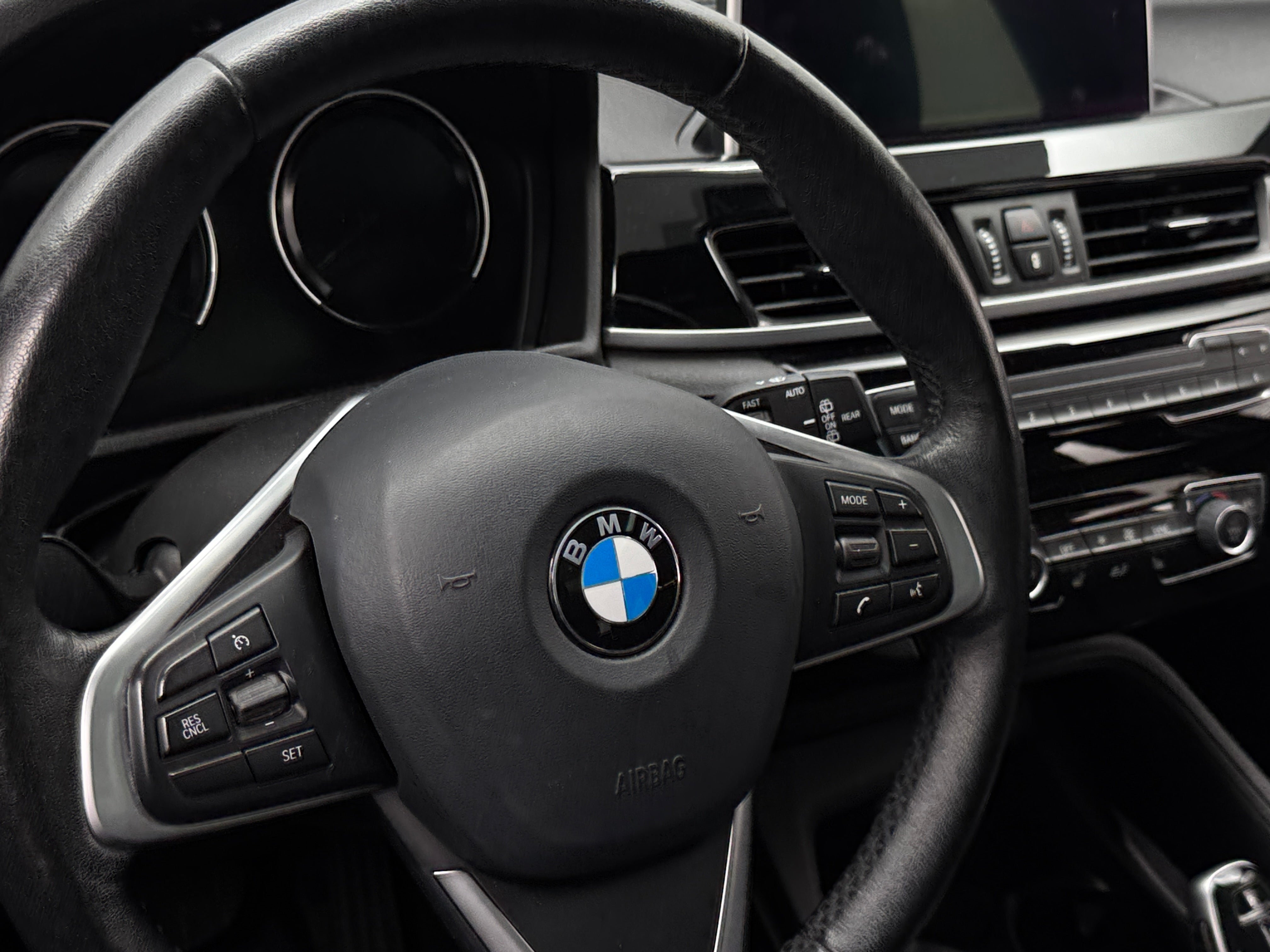 2021 BMW X1 sDrive28i 4