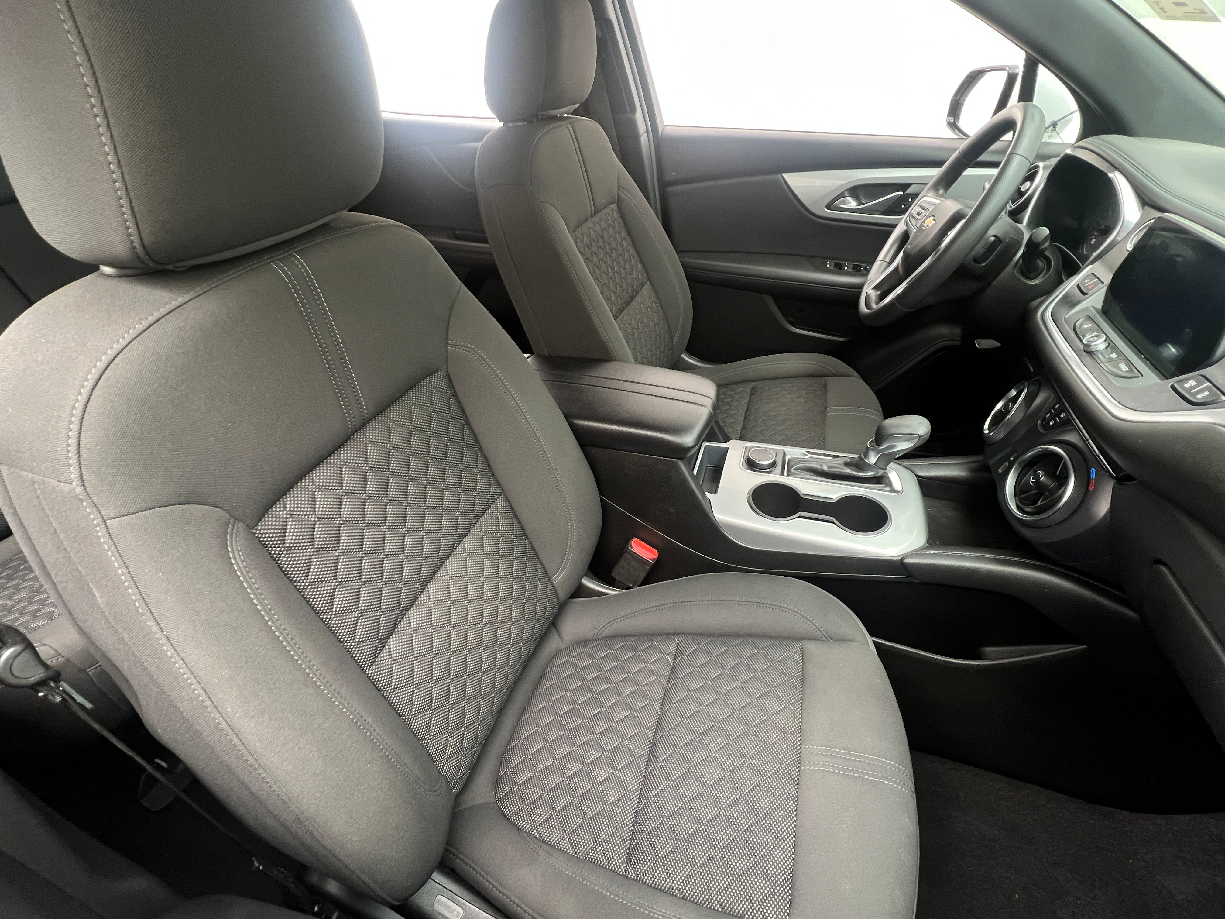 2021 Chevrolet Blazer  2
