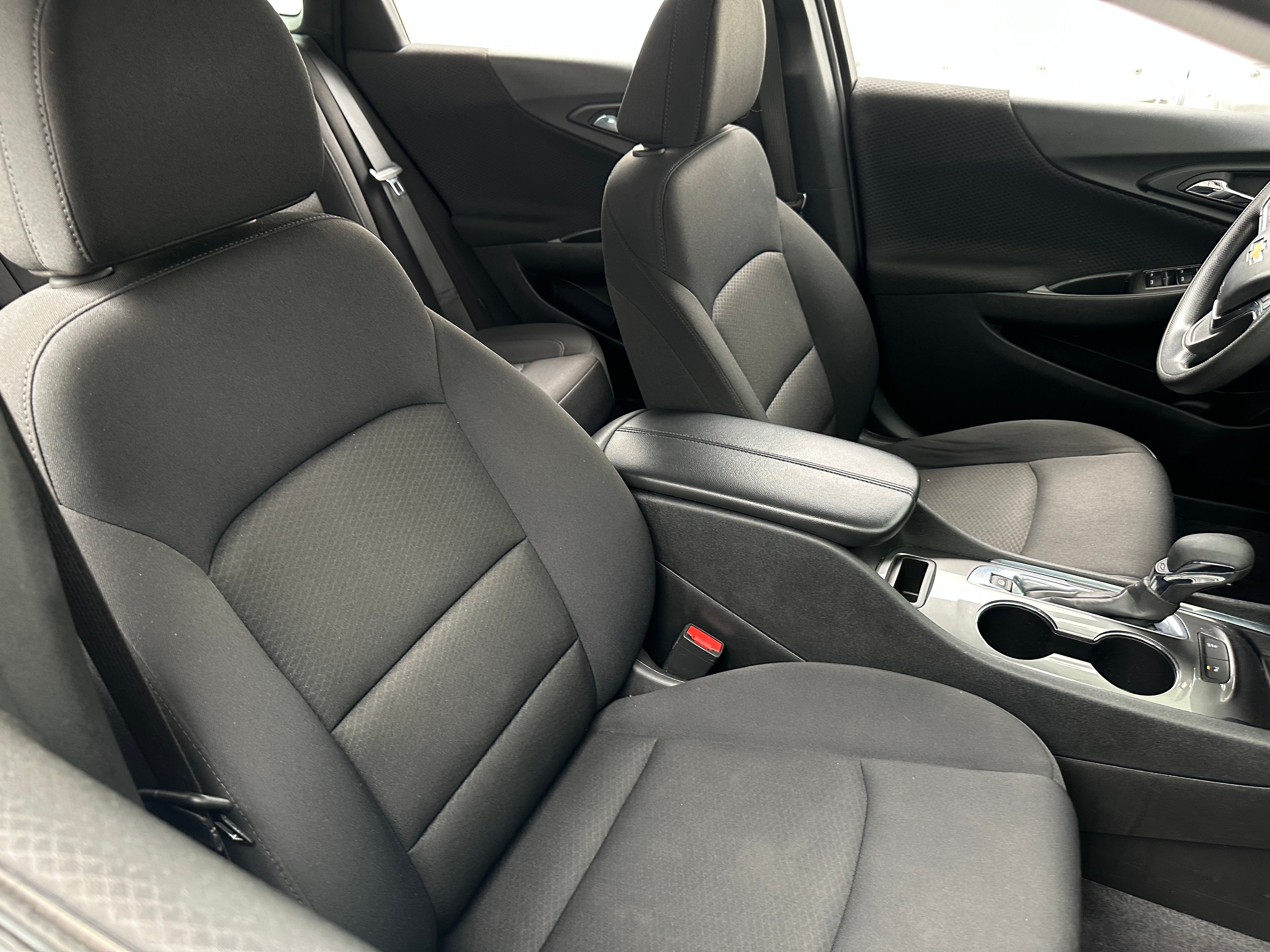 2023 Chevrolet Malibu LT 2