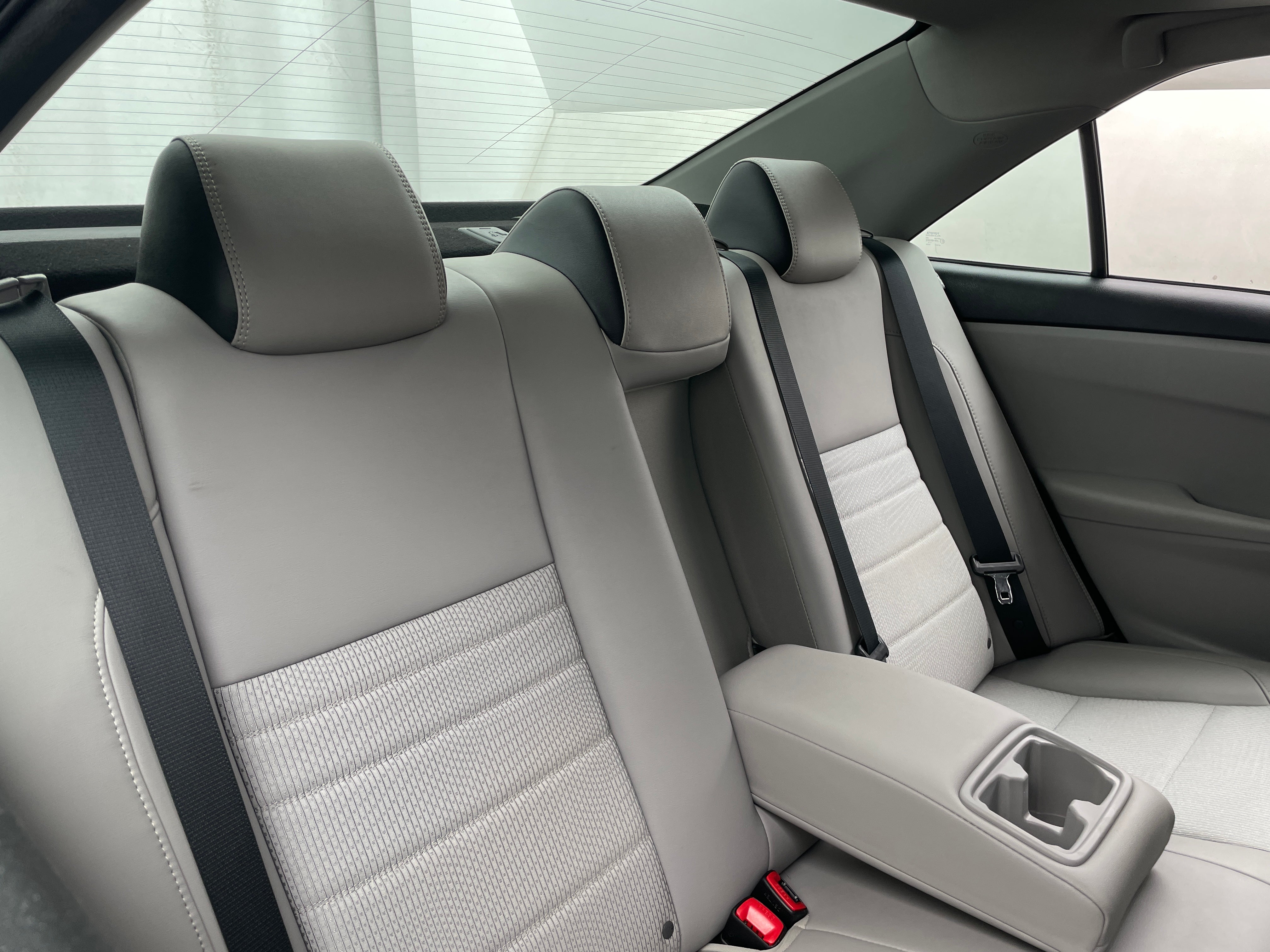 2017 Toyota Camry SE 5
