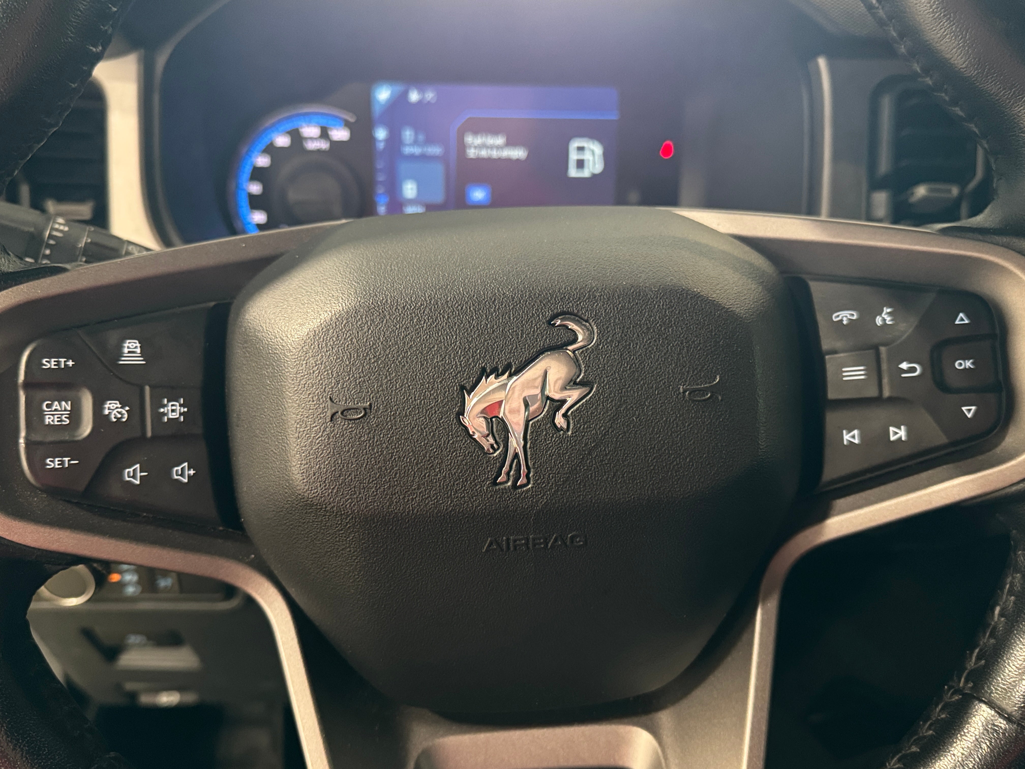 2022 Ford Bronco Outer Banks 4