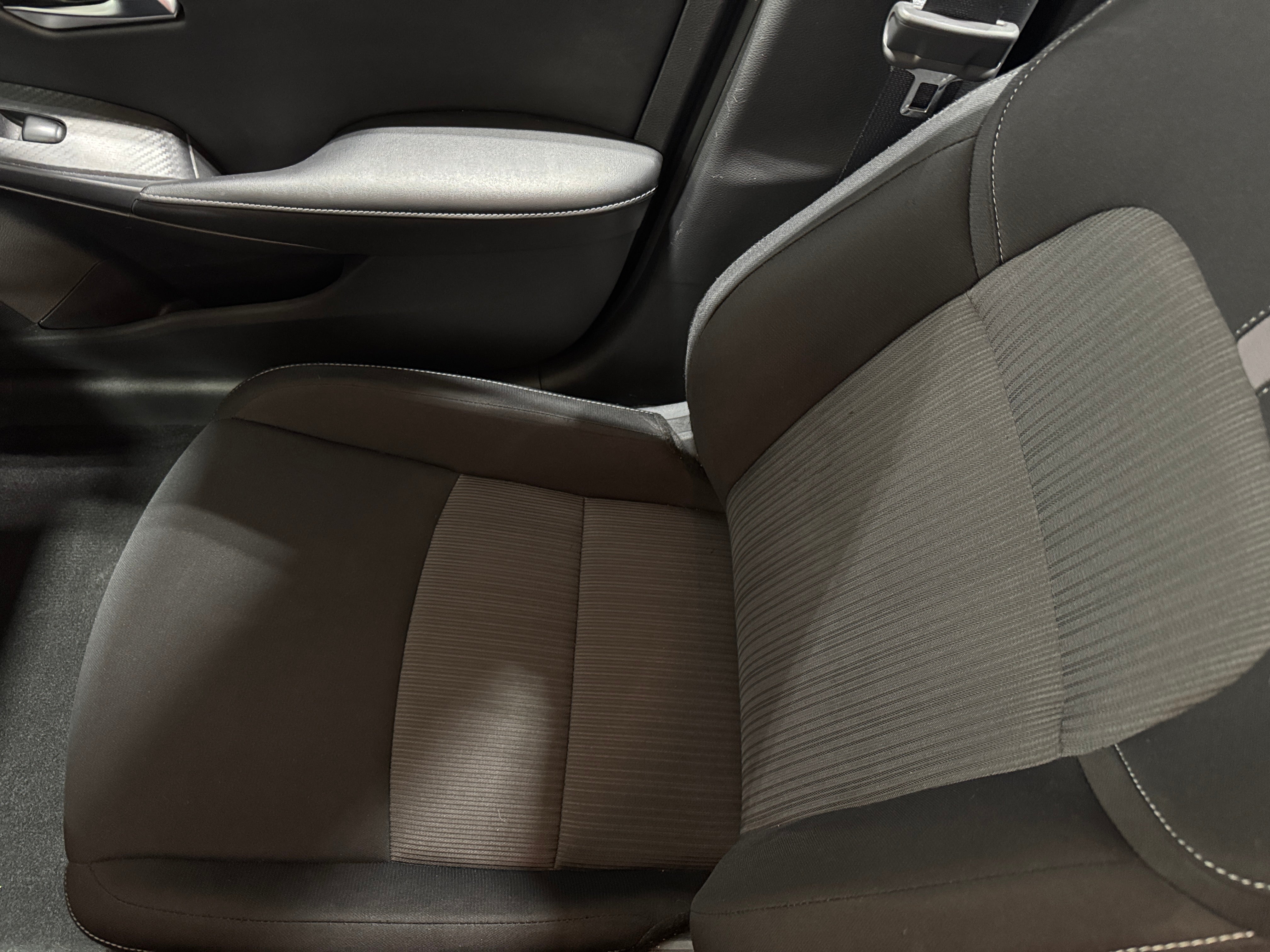 2023 Nissan Sentra SV 2