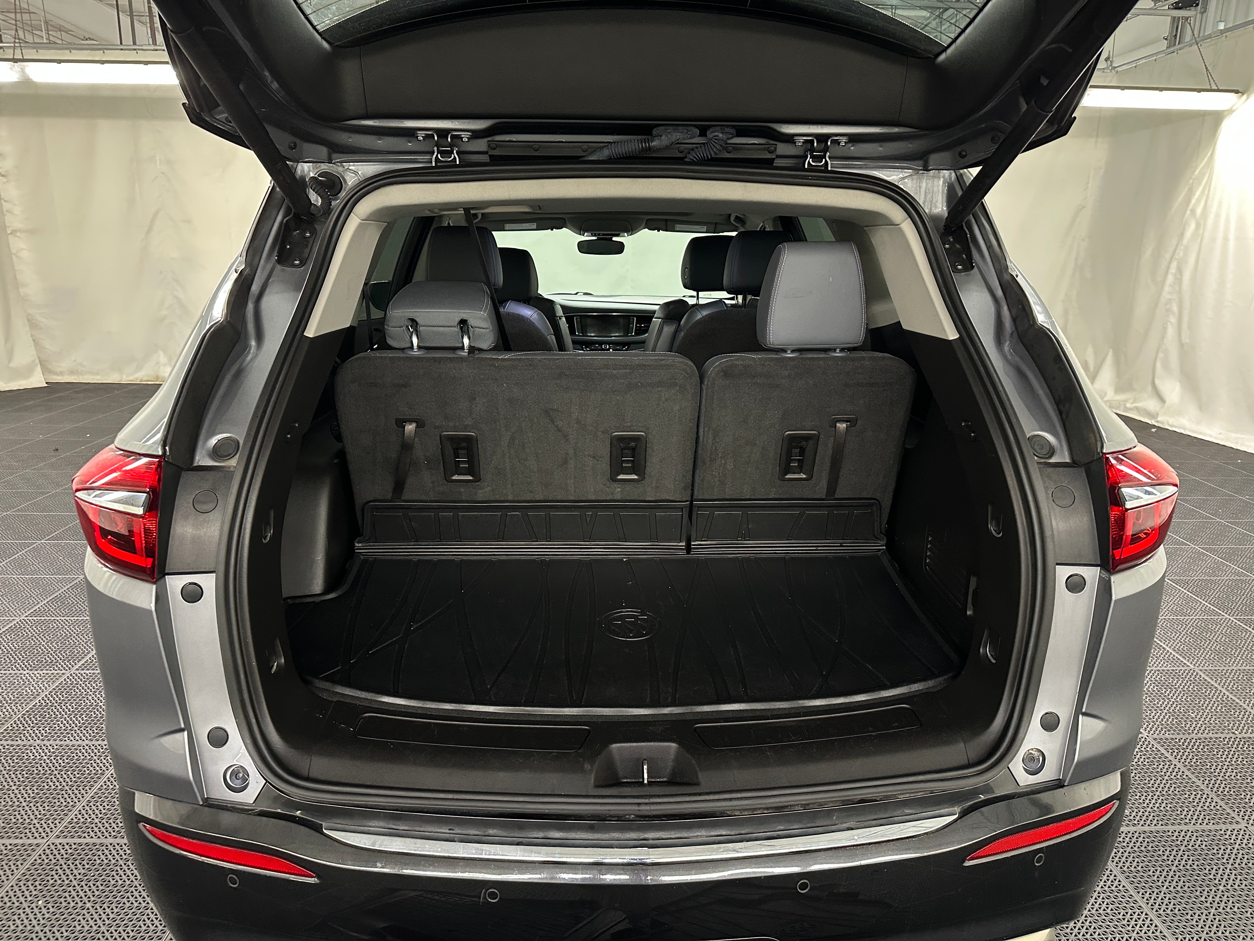 2019 Buick Enclave Essence 6