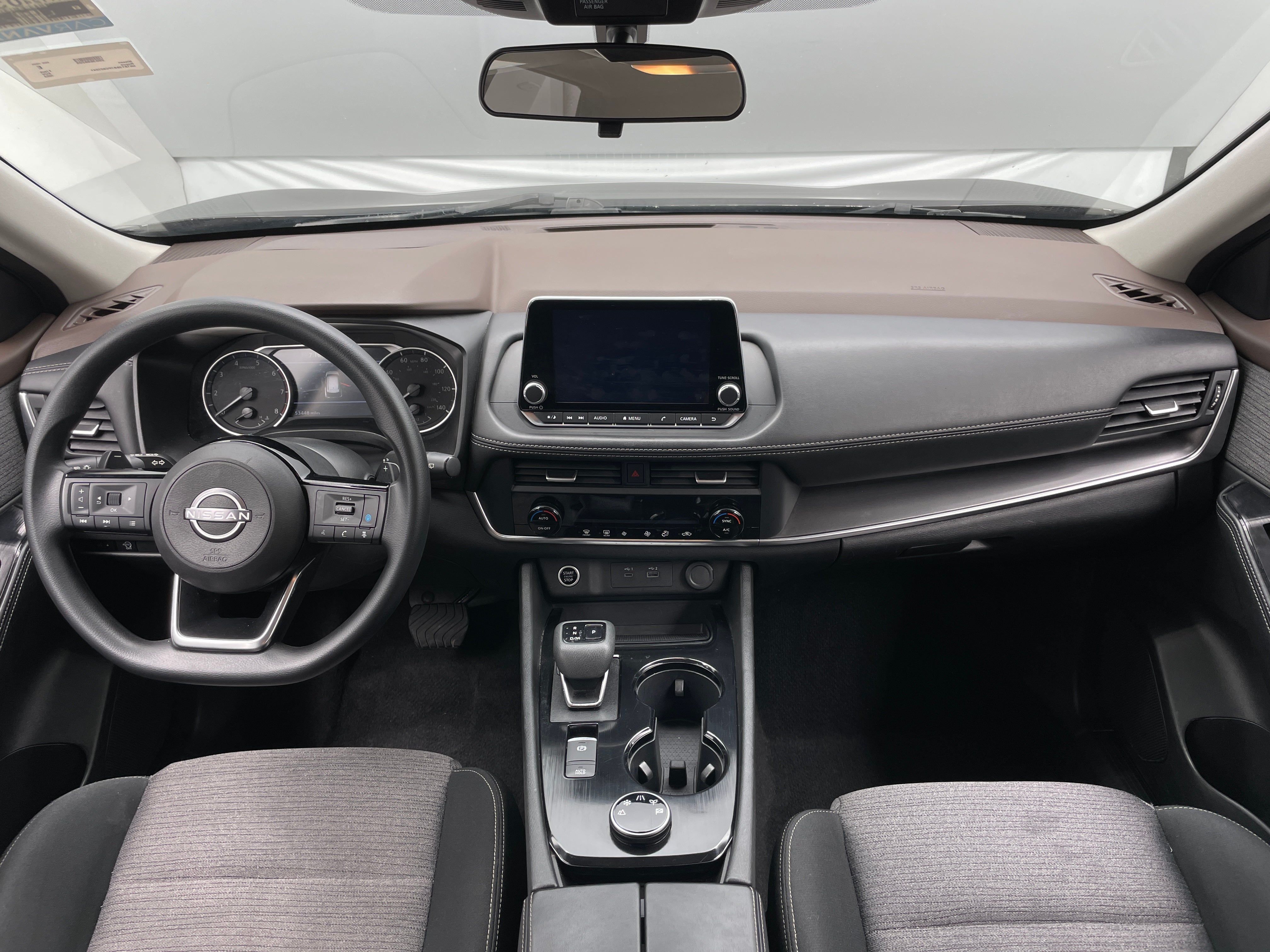 2023 Nissan Rogue SV 3
