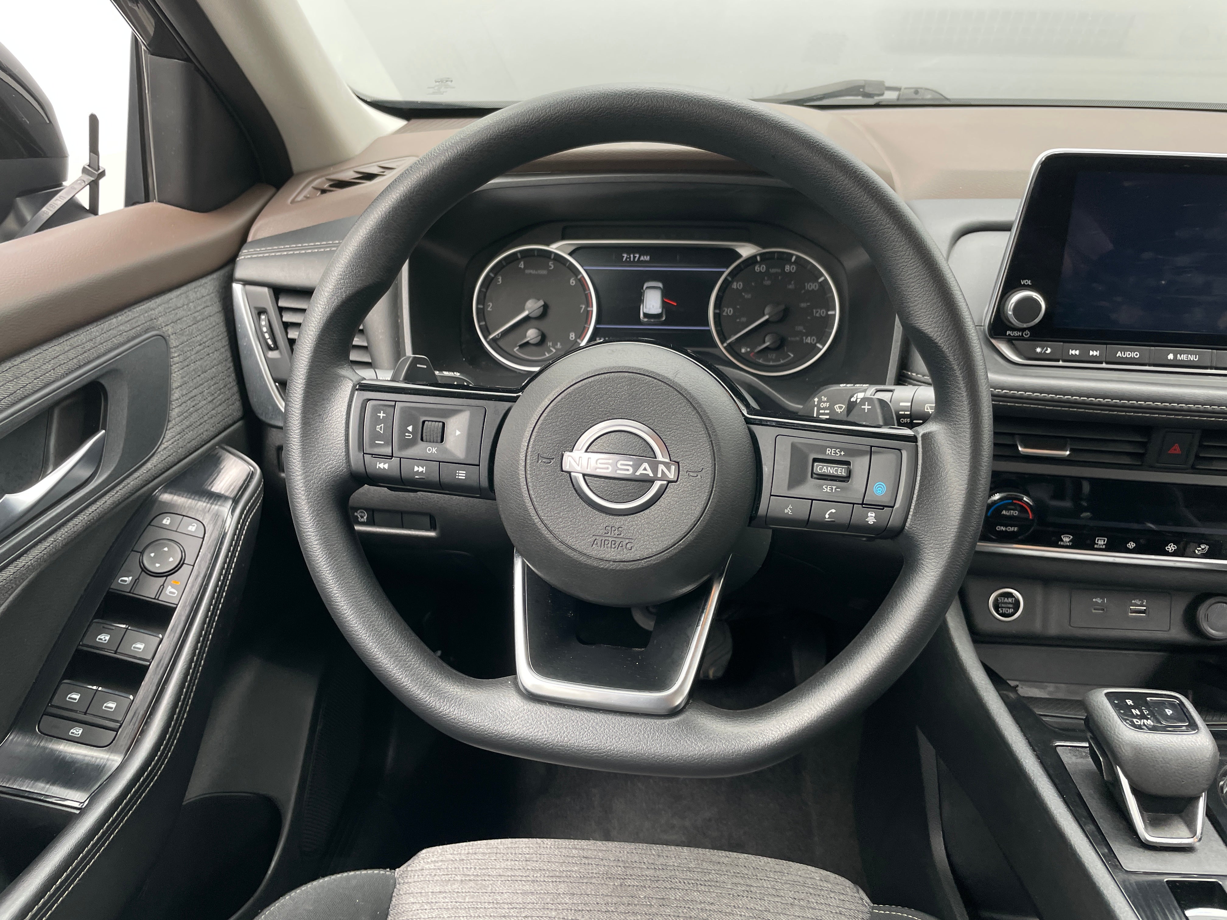 2023 Nissan Rogue SV 5