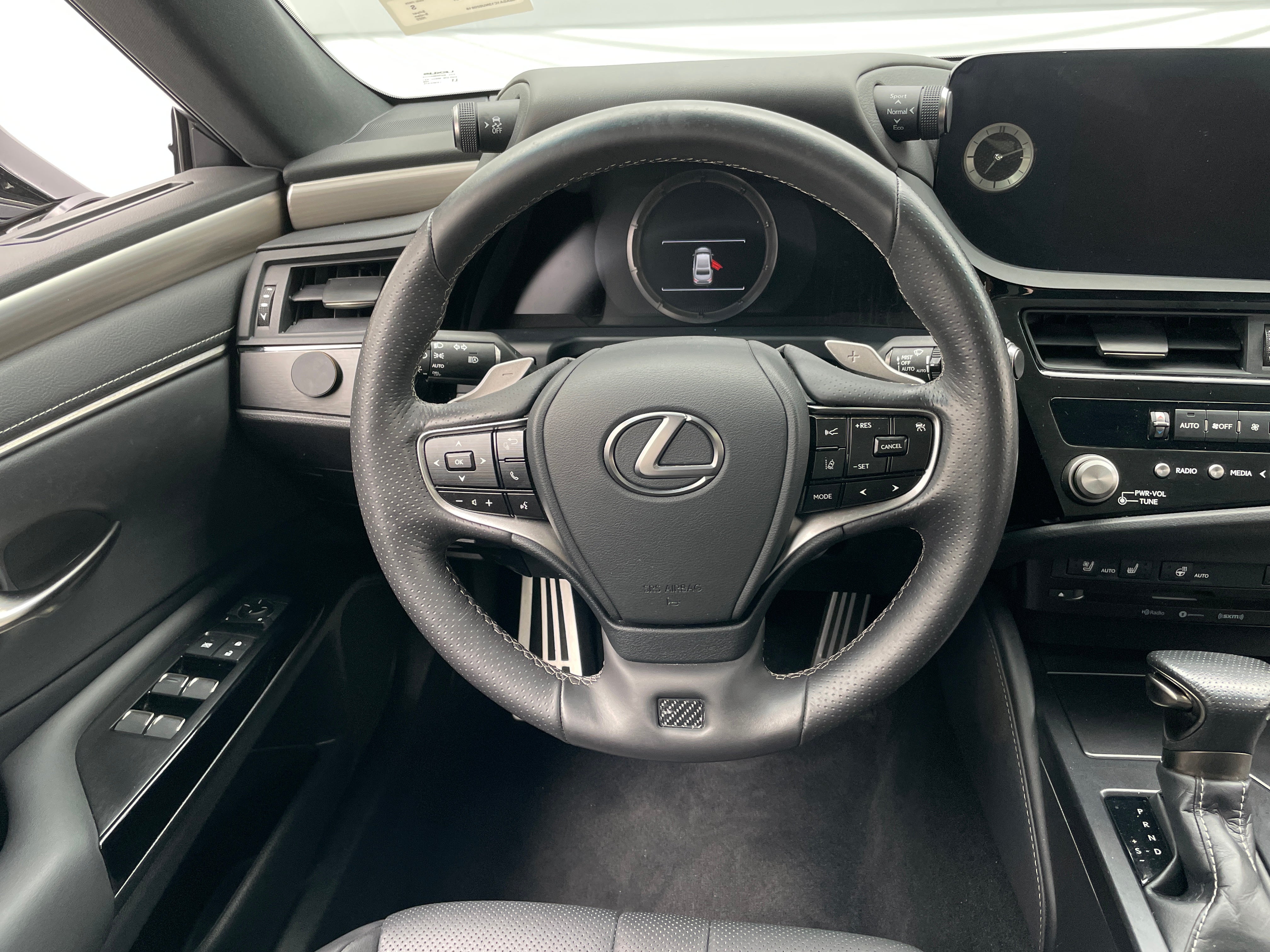 2022 Lexus ES Hybrid 300h F Sport 5