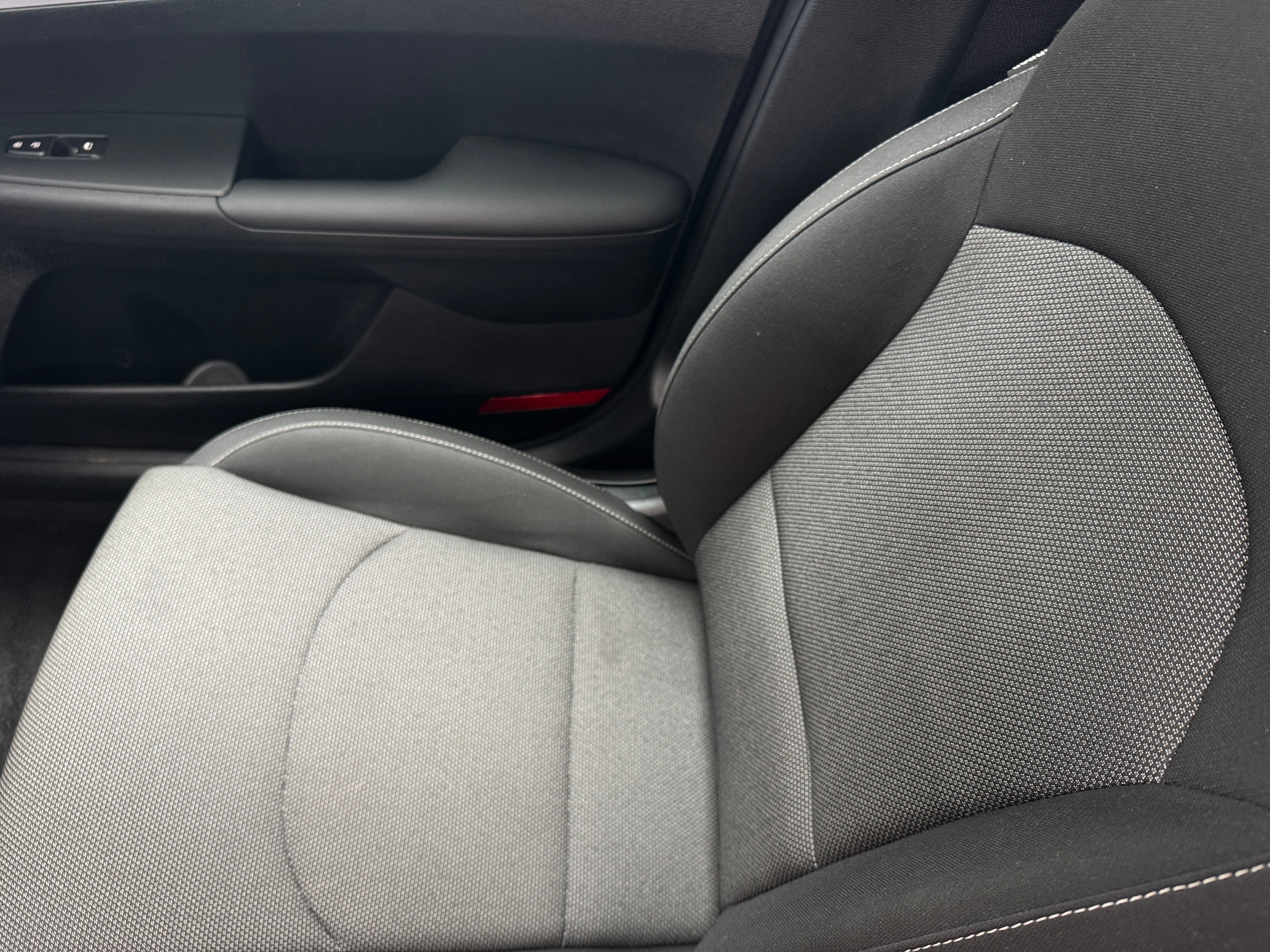2024 Kia Forte LXS 2