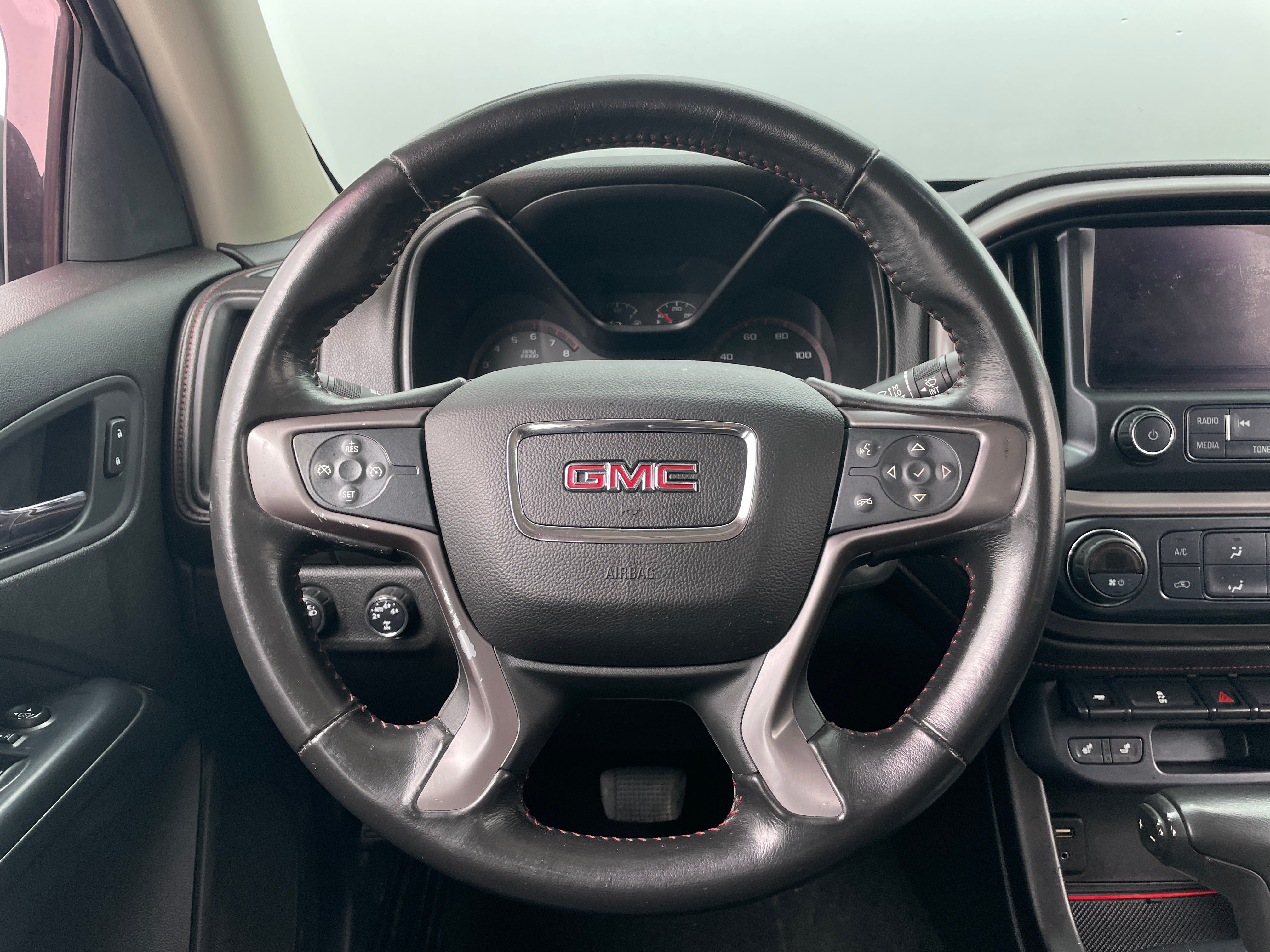 2016 GMC Canyon SLE 5