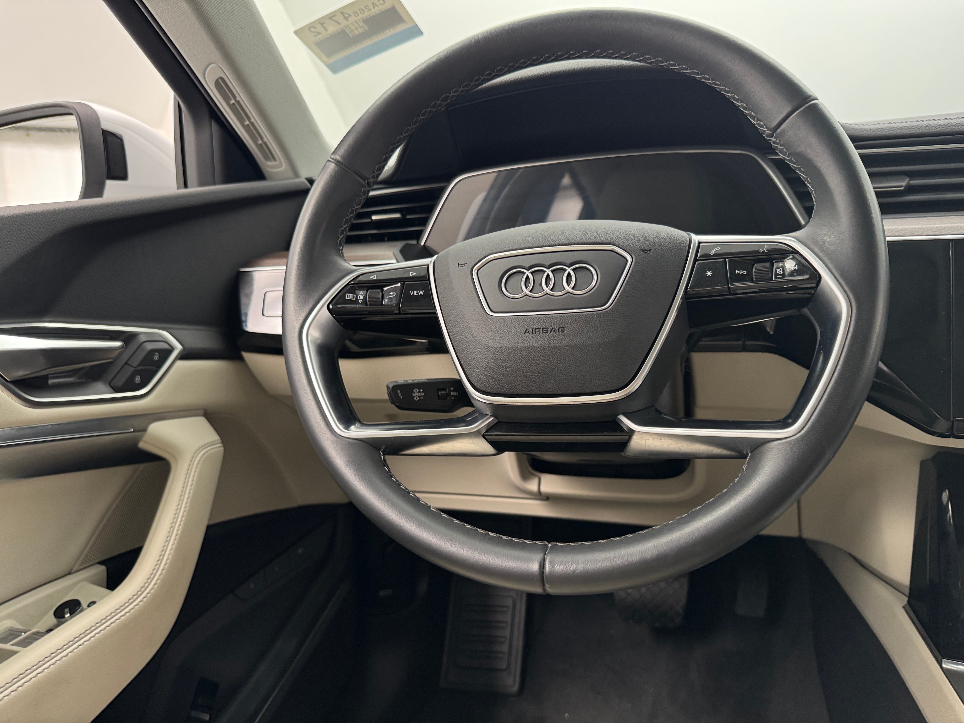 2024 Audi Q8 e-tron Premium Plus 4
