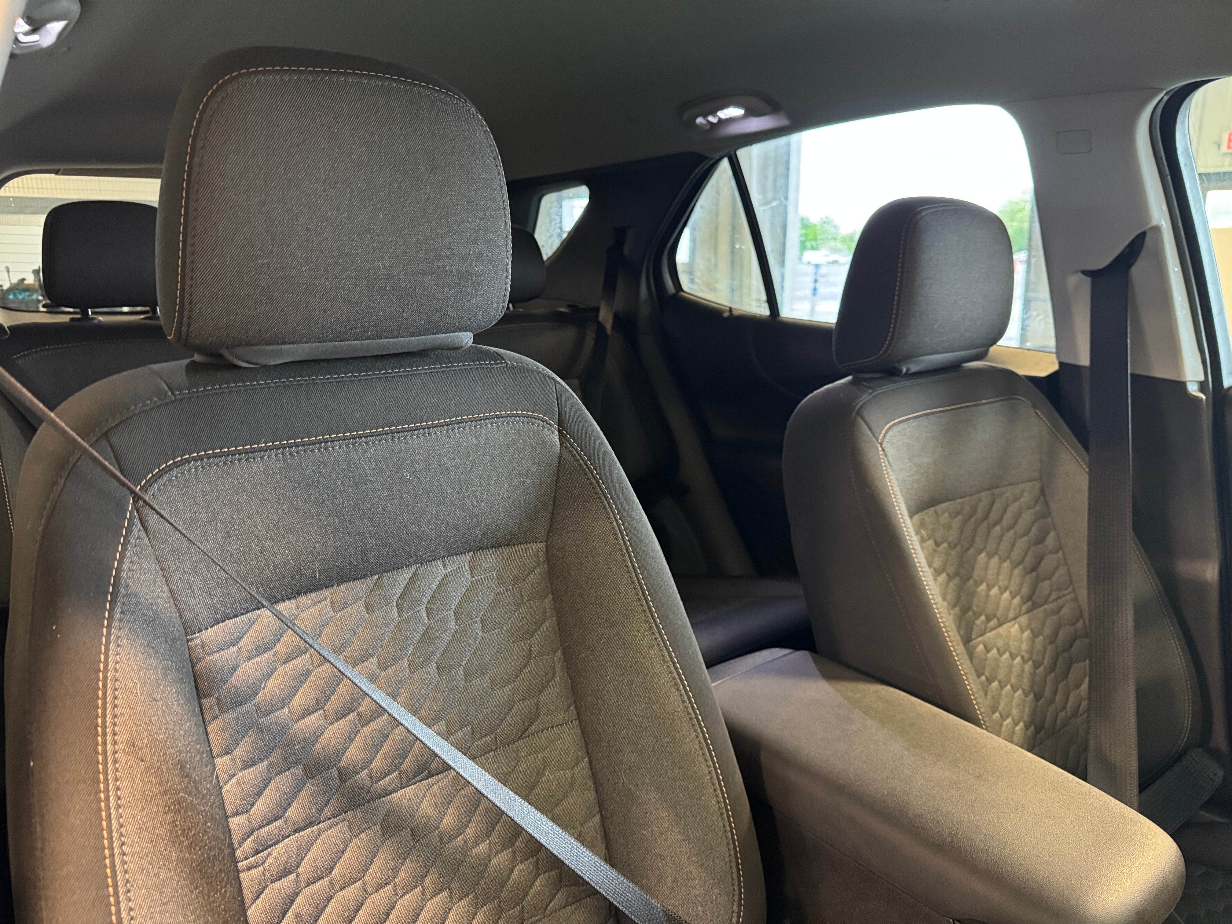 2018 Chevrolet Equinox LT 2