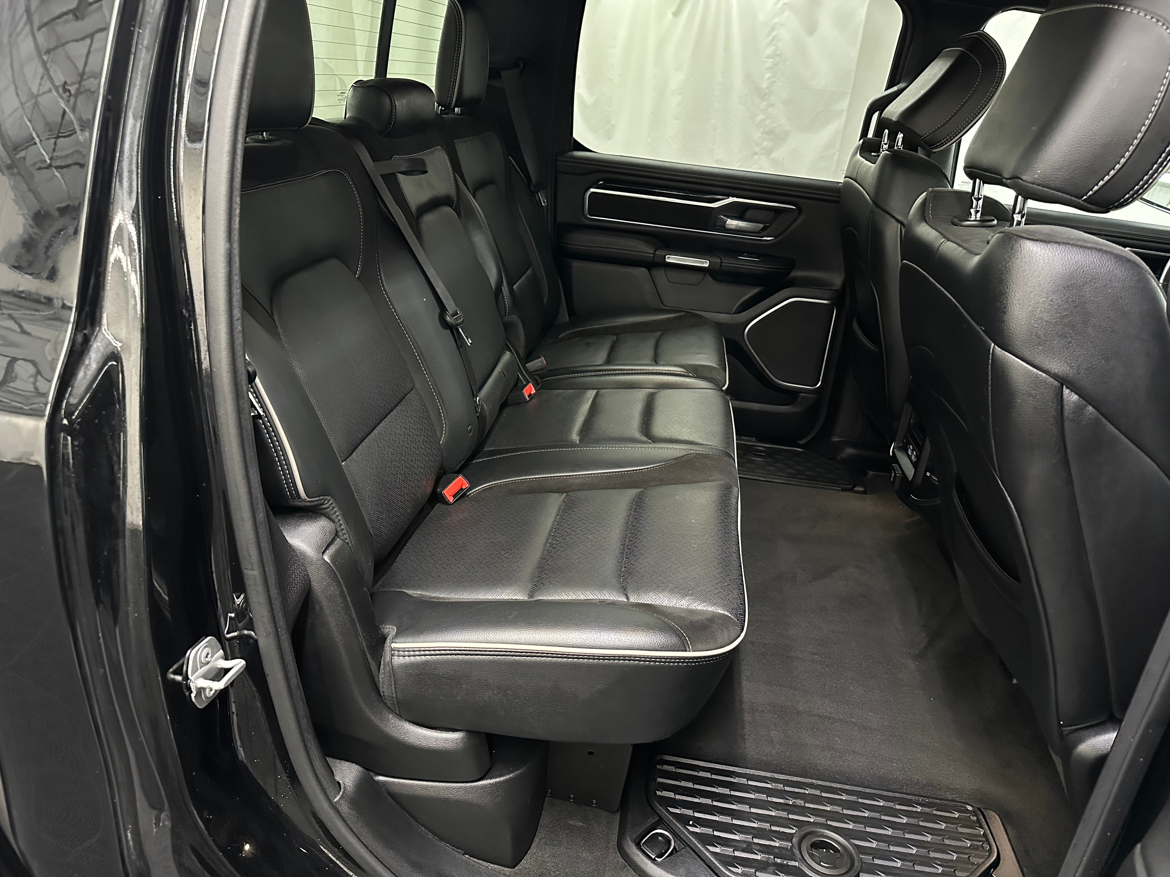 2021 RAM 1500 Laramie 5