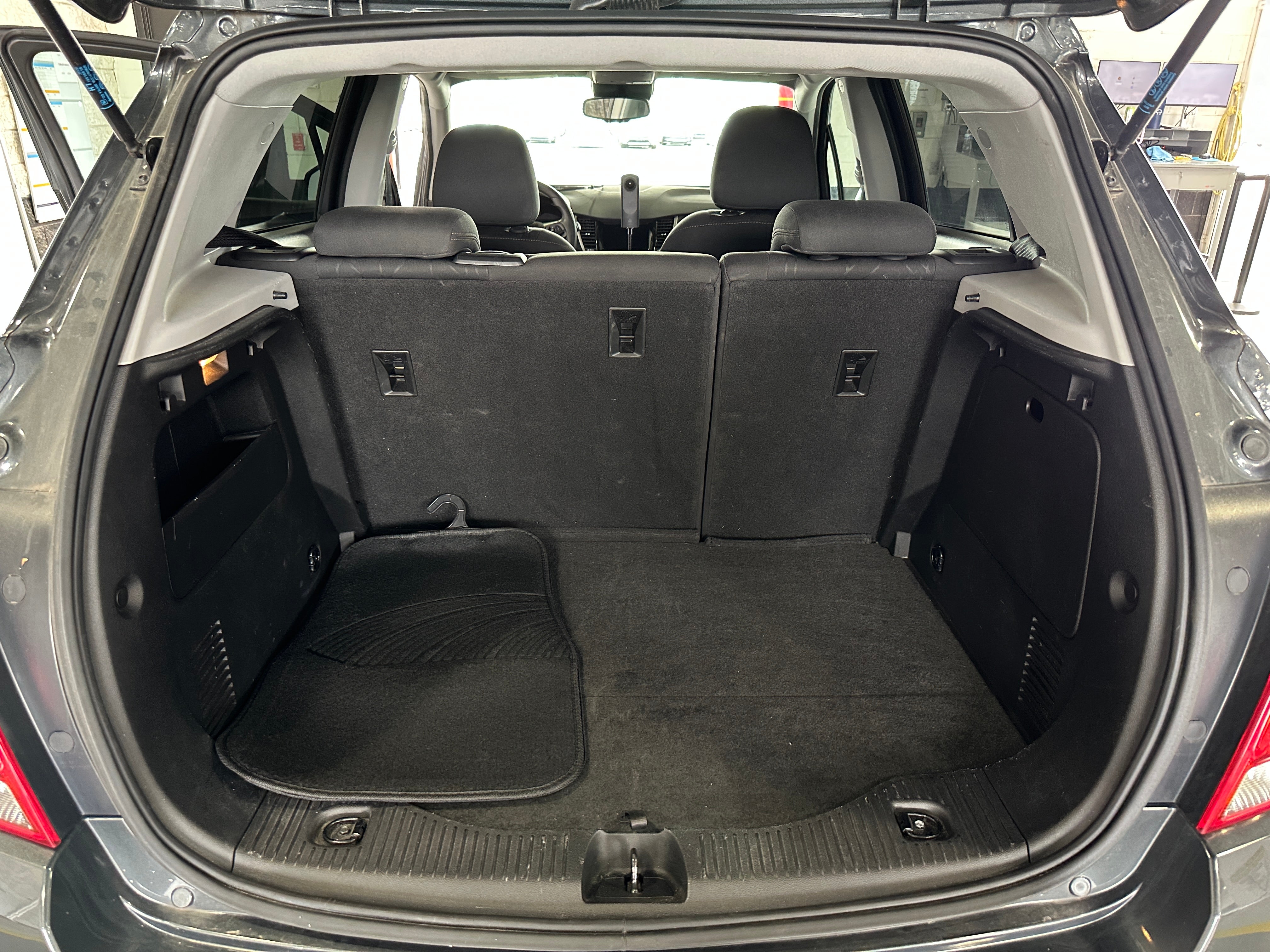 2019 Chevrolet Trax LT 7