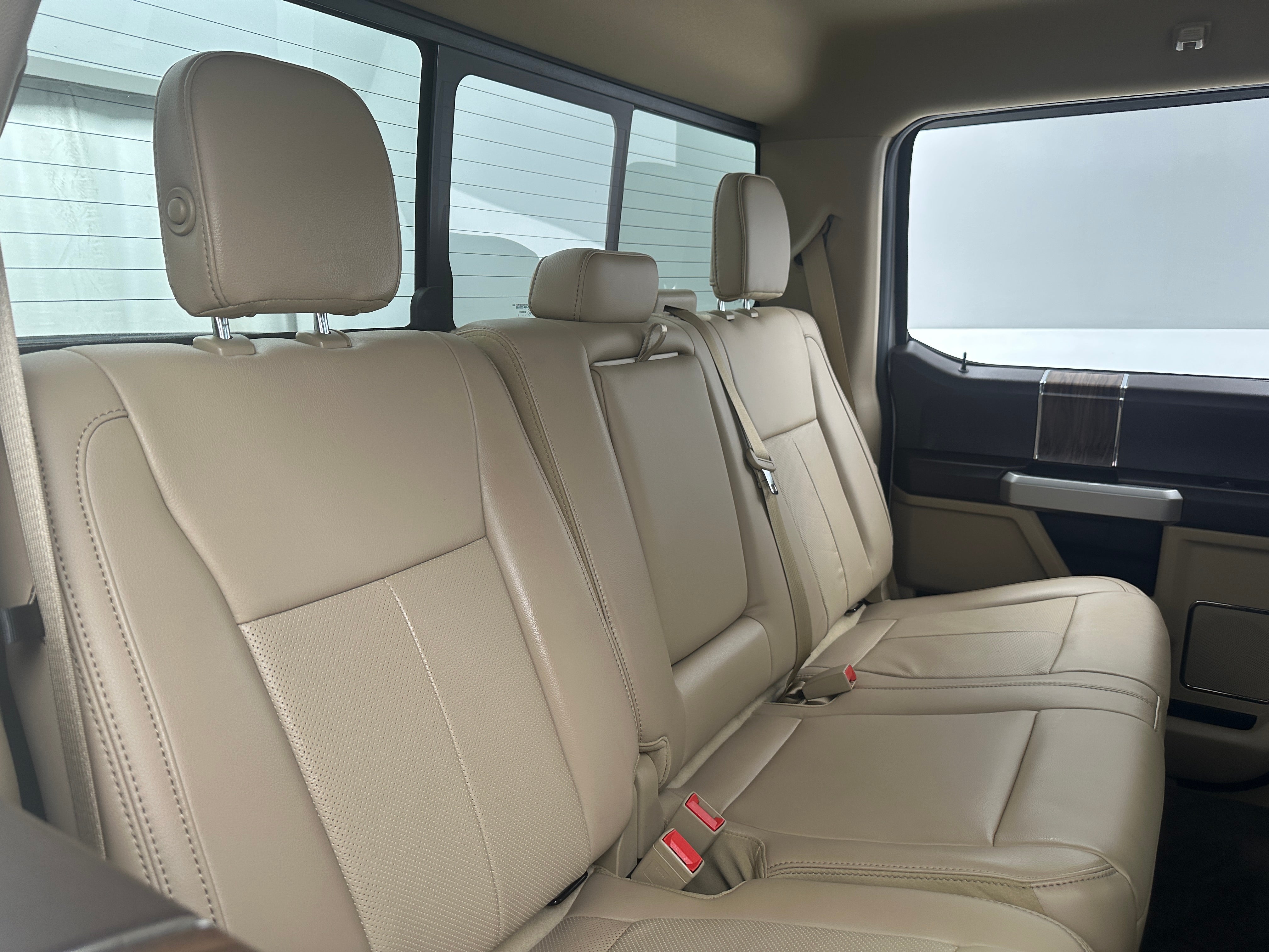 2019 Ford Econoline E-150 5