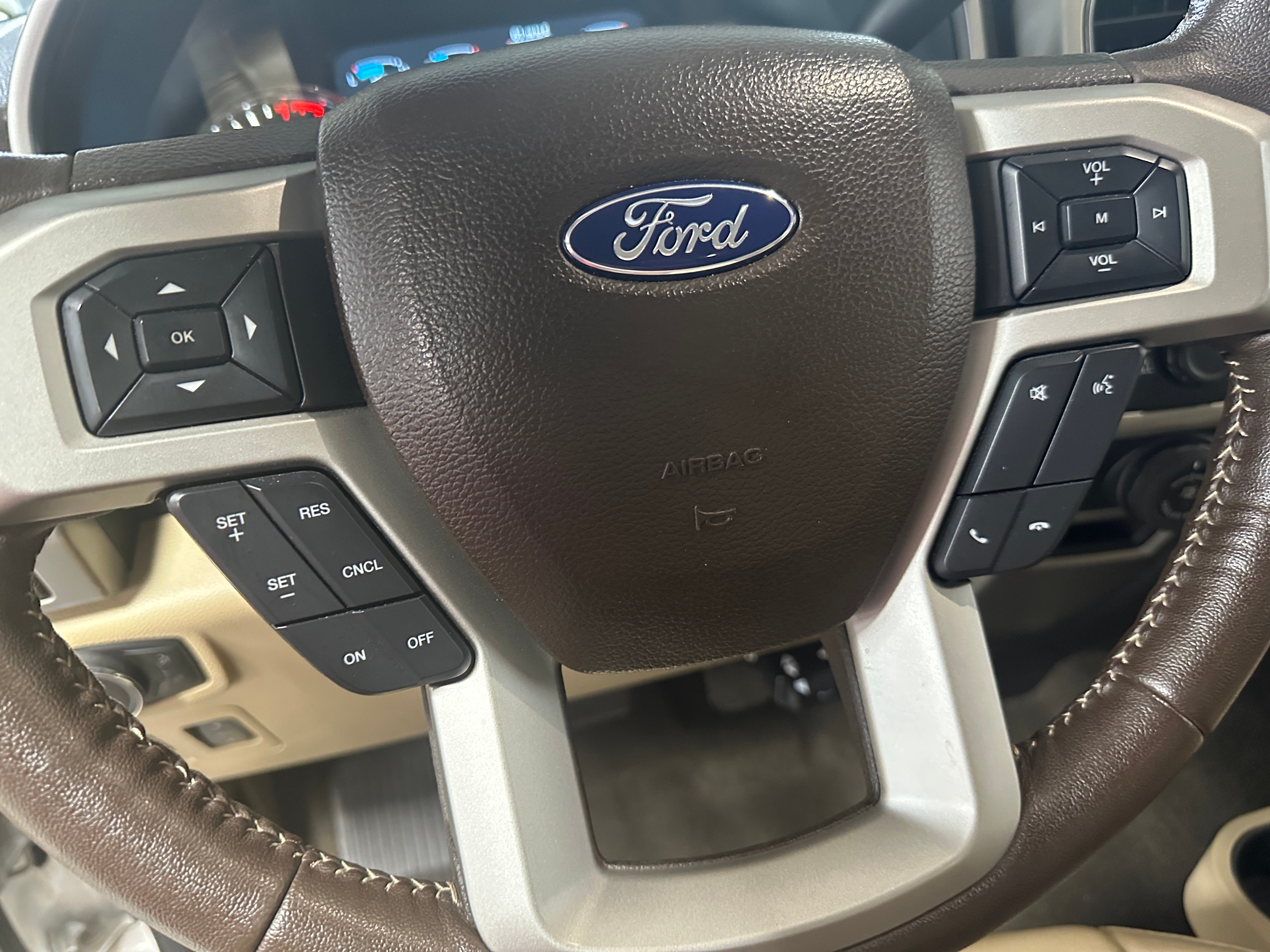 2019 Ford Econoline E-150 4