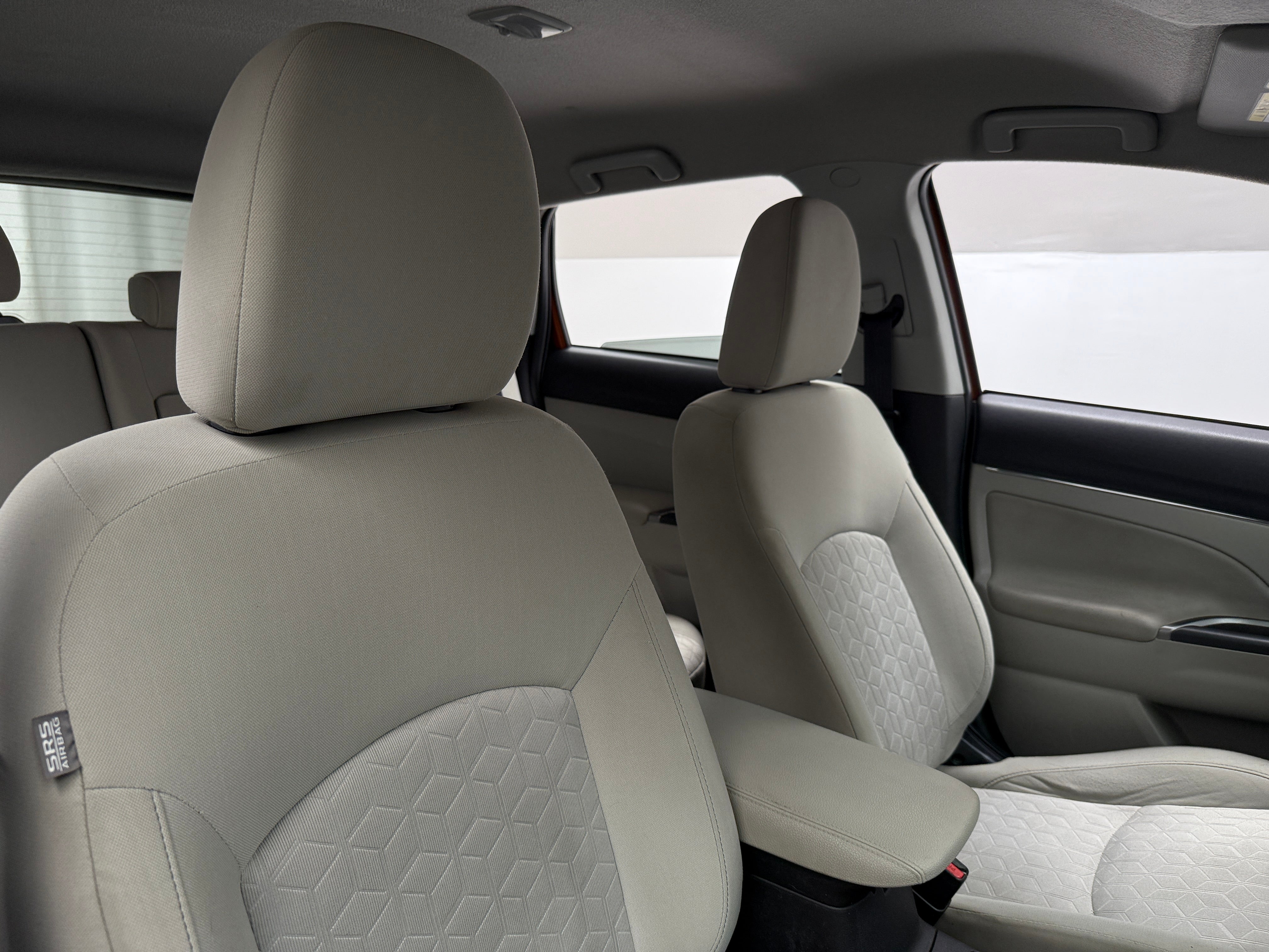 2021 Mitsubishi Outlander Sport SE 2