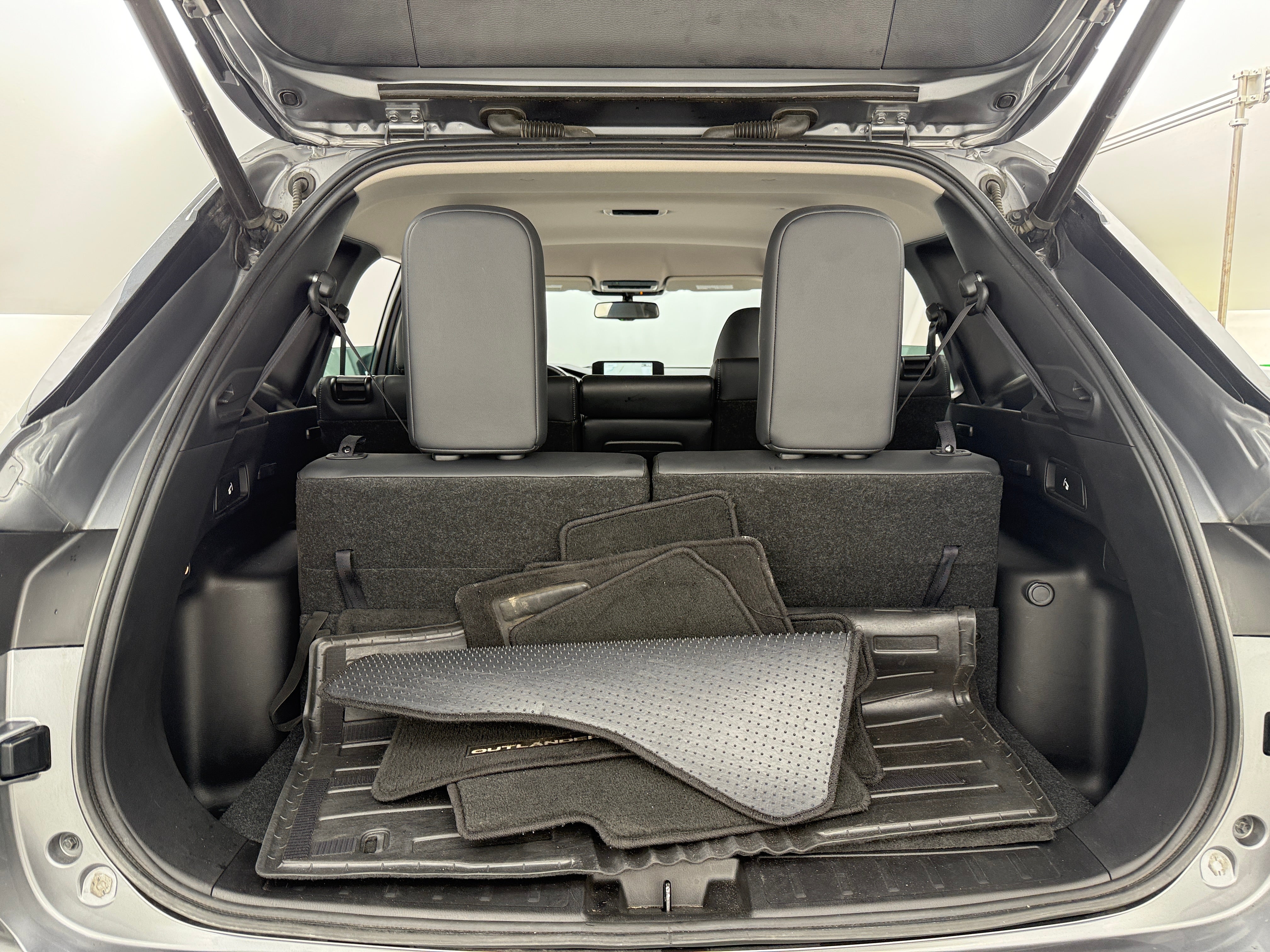 2022 Mitsubishi Outlander SEL 7