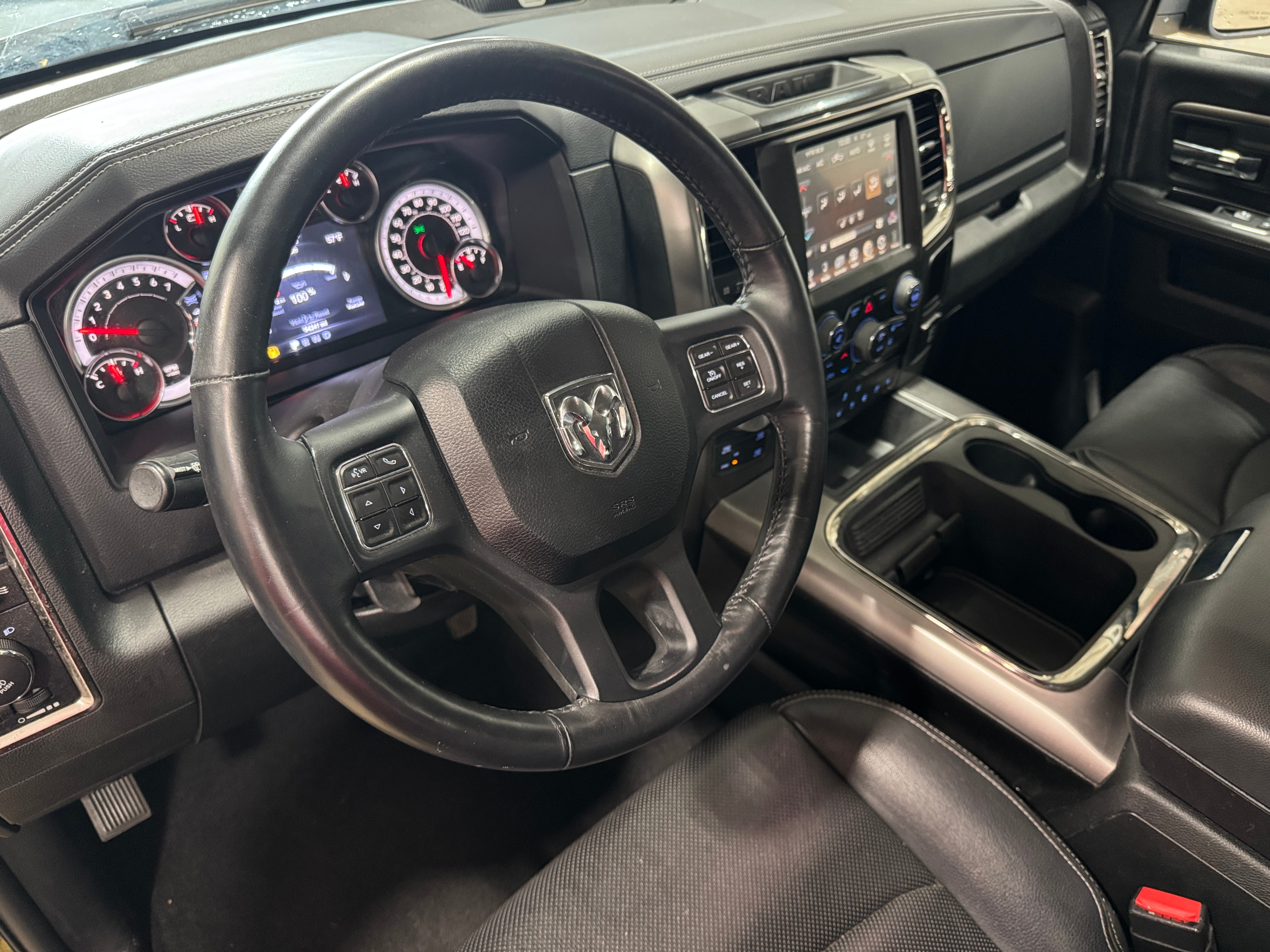 2017 RAM 1500 Sport 2