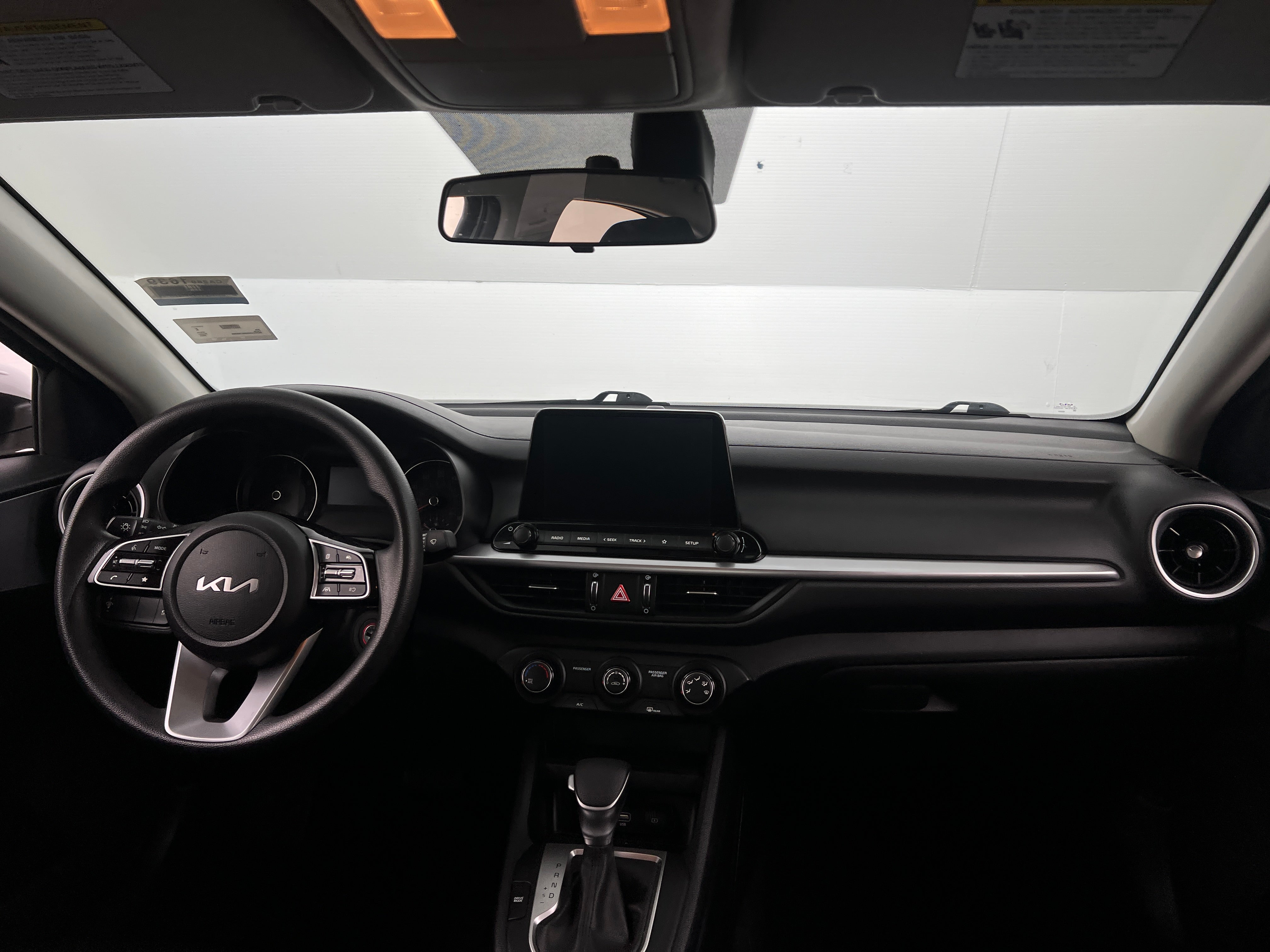 2024 Kia Forte LXS 3