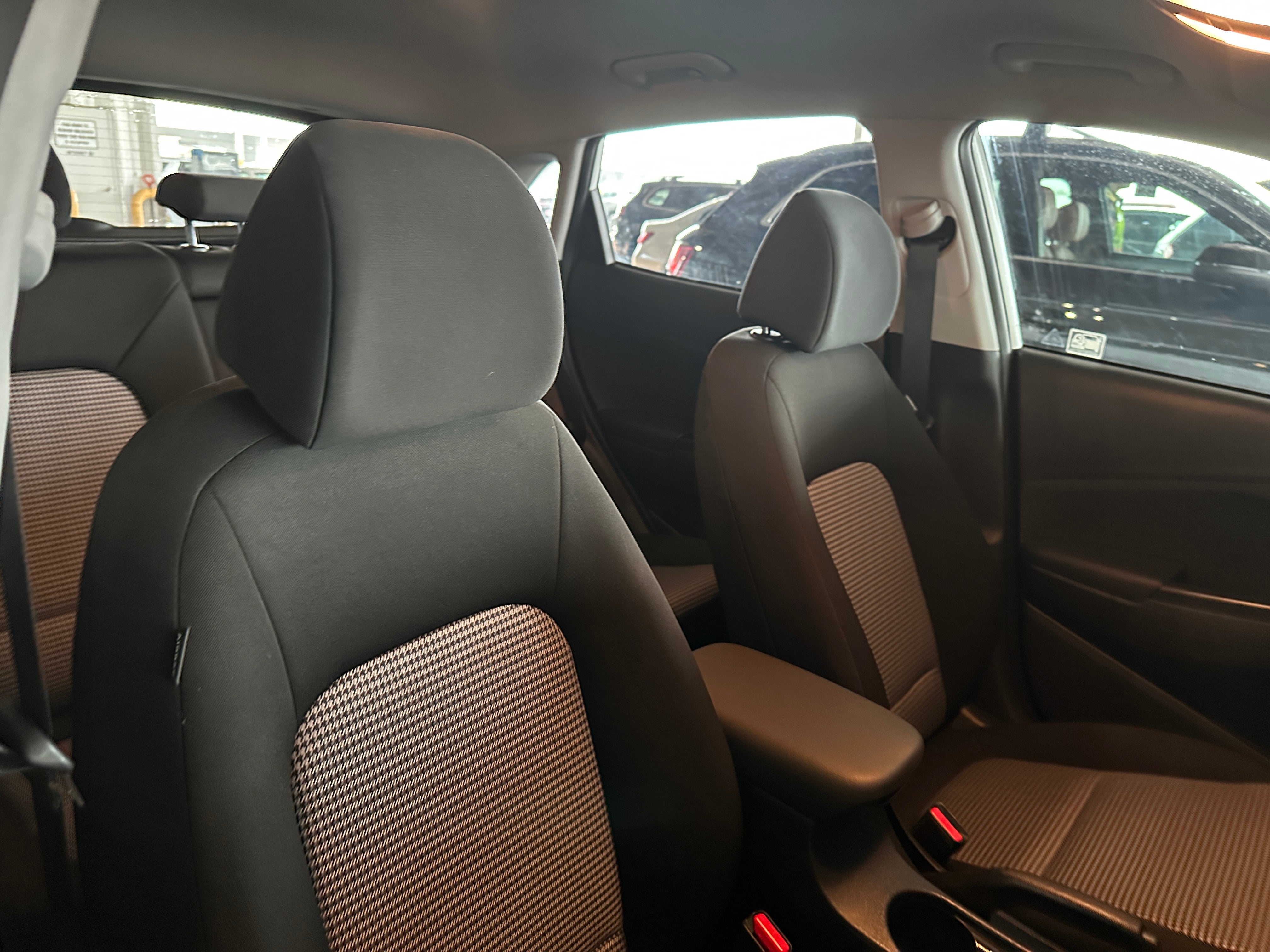 2021 Hyundai Kona SE 2