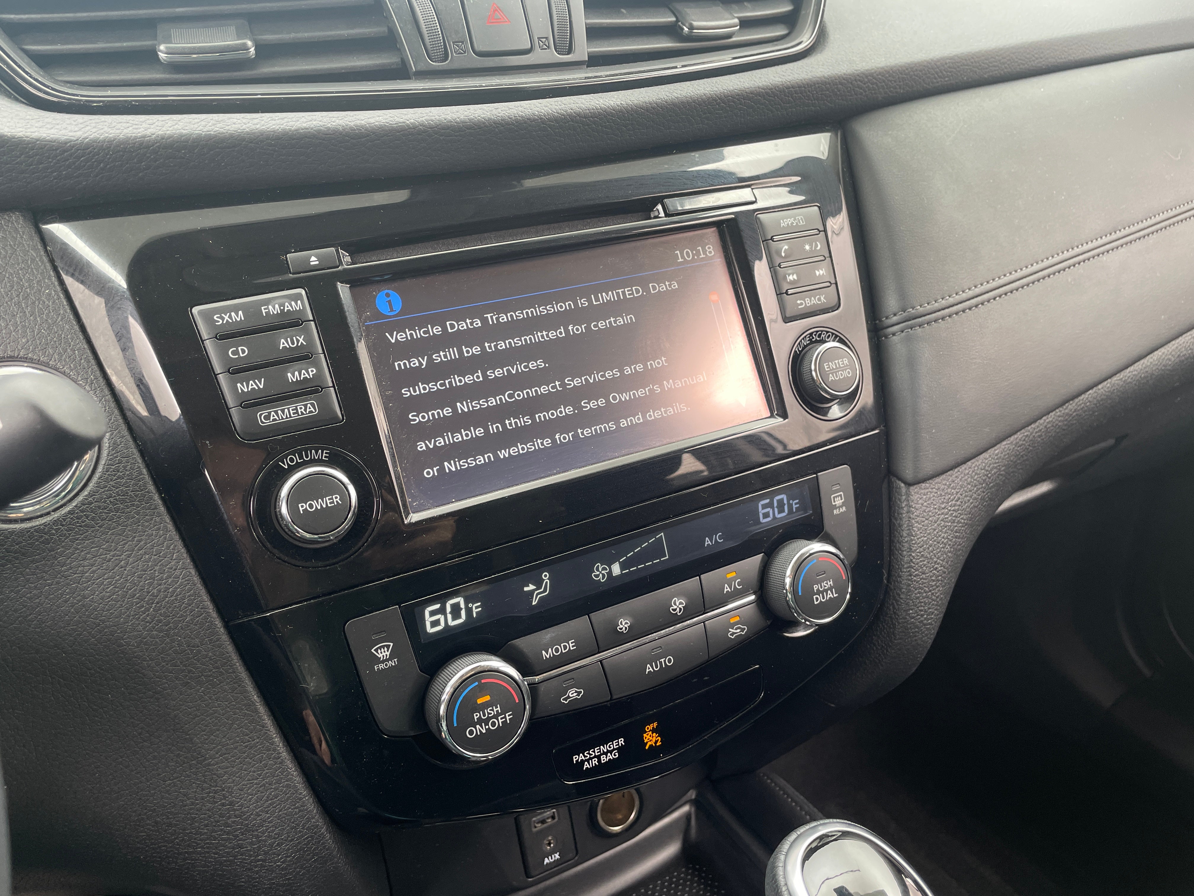 2017 Nissan Rogue SL 3