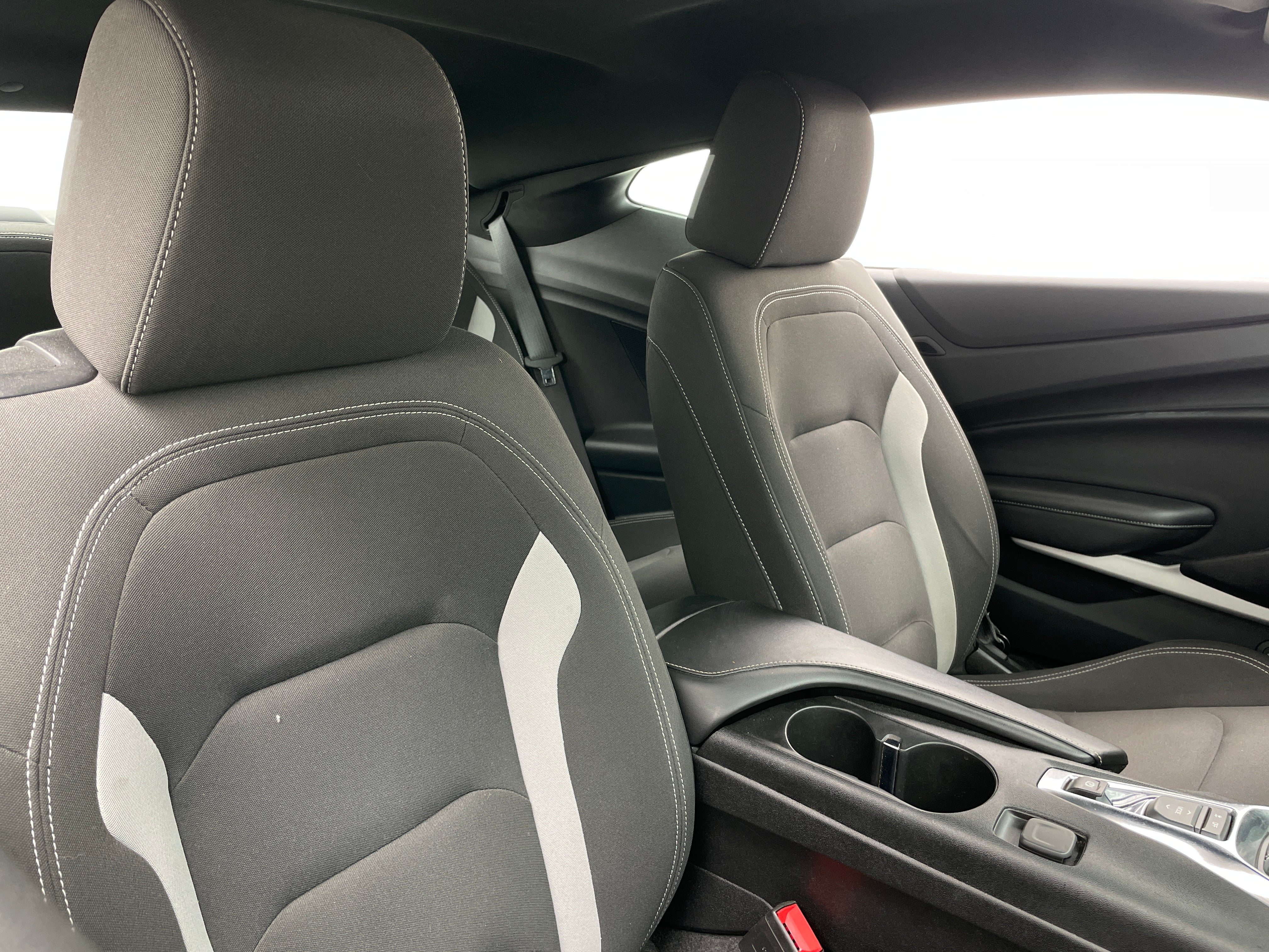 2019 Chevrolet Camaro LT 2