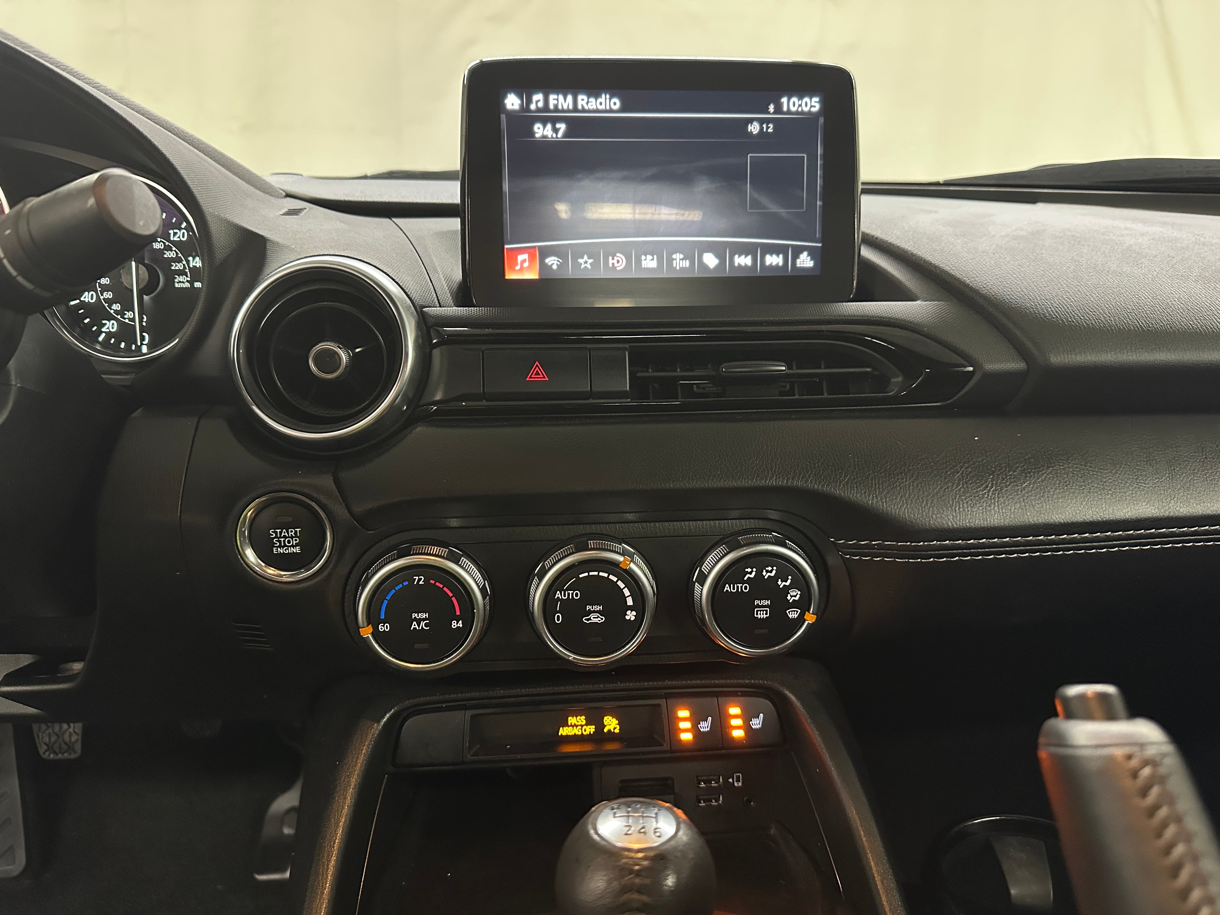 2021 Mazda MX-5 Miata Grand Touring 3