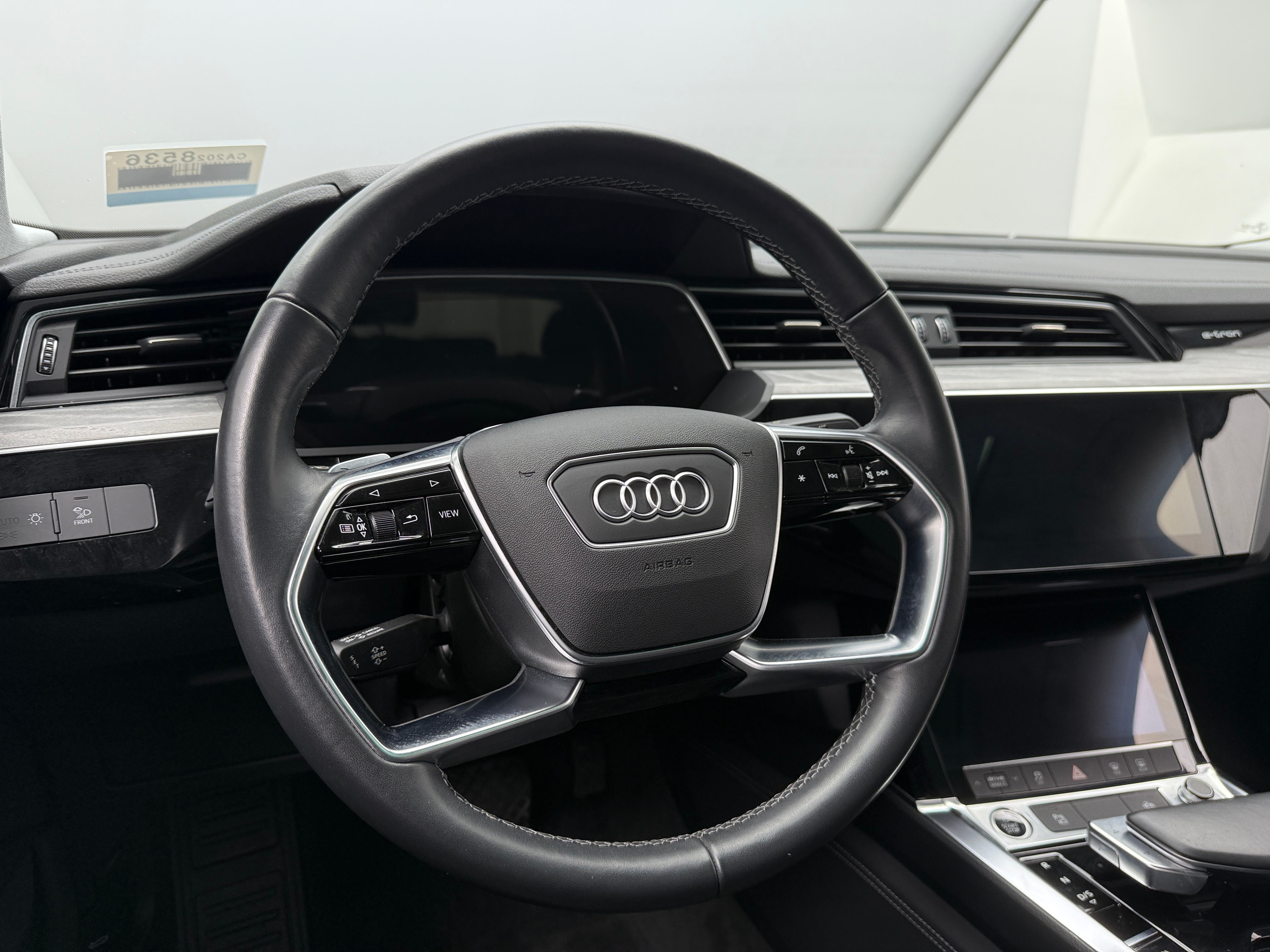 2021 Audi e-tron S Premium 4
