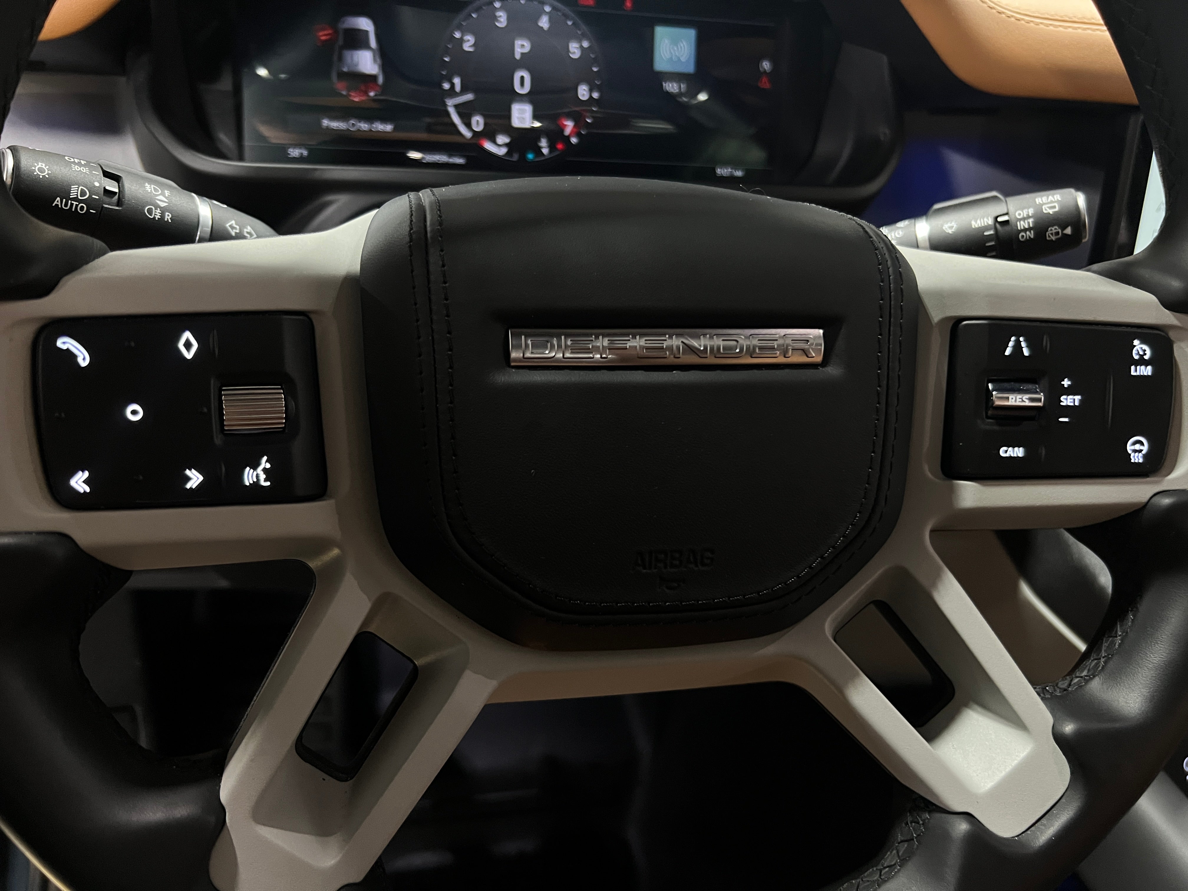 2023 Land Rover Defender 110 4