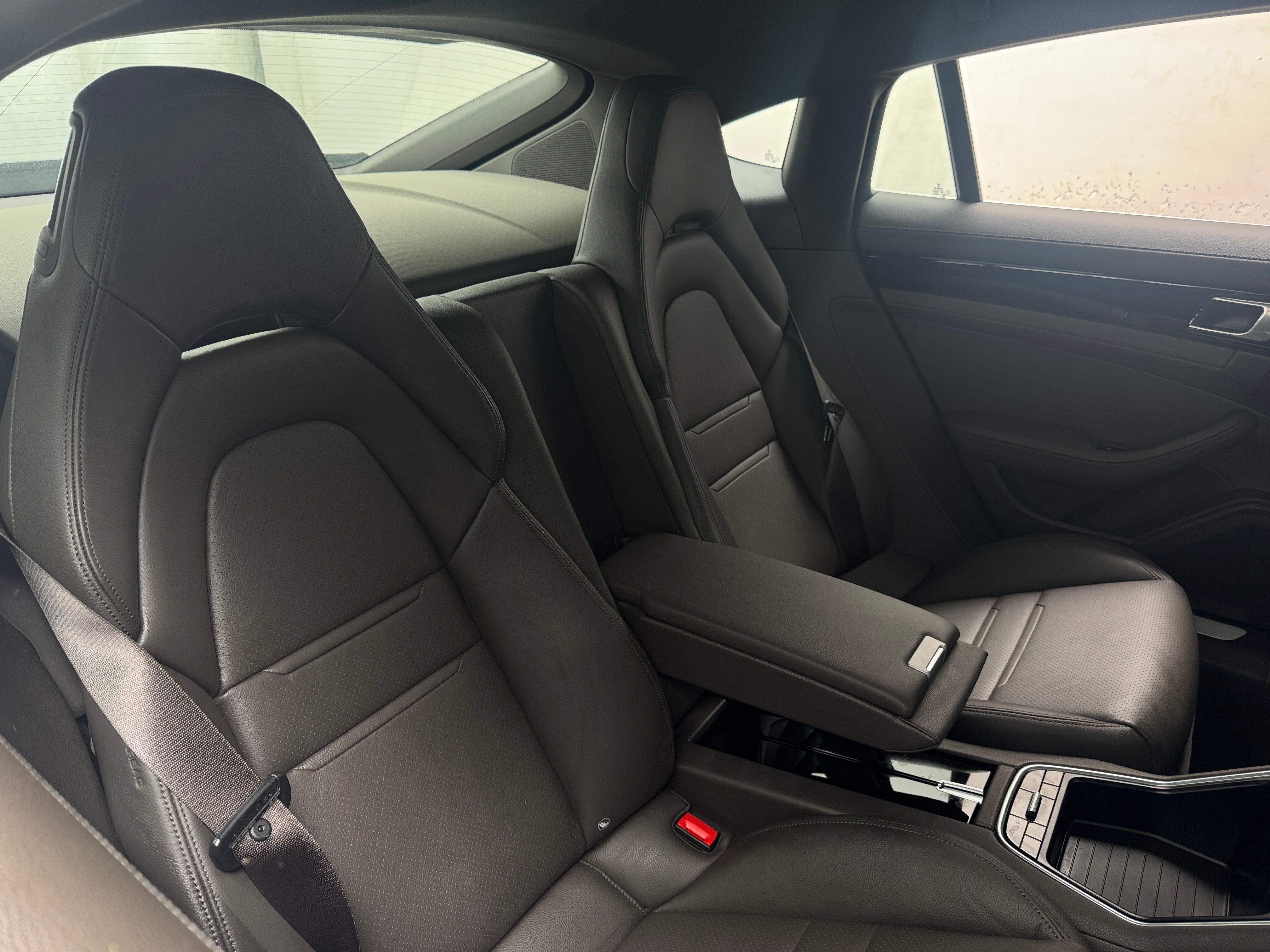 2018 Porsche Panamera 4S 5