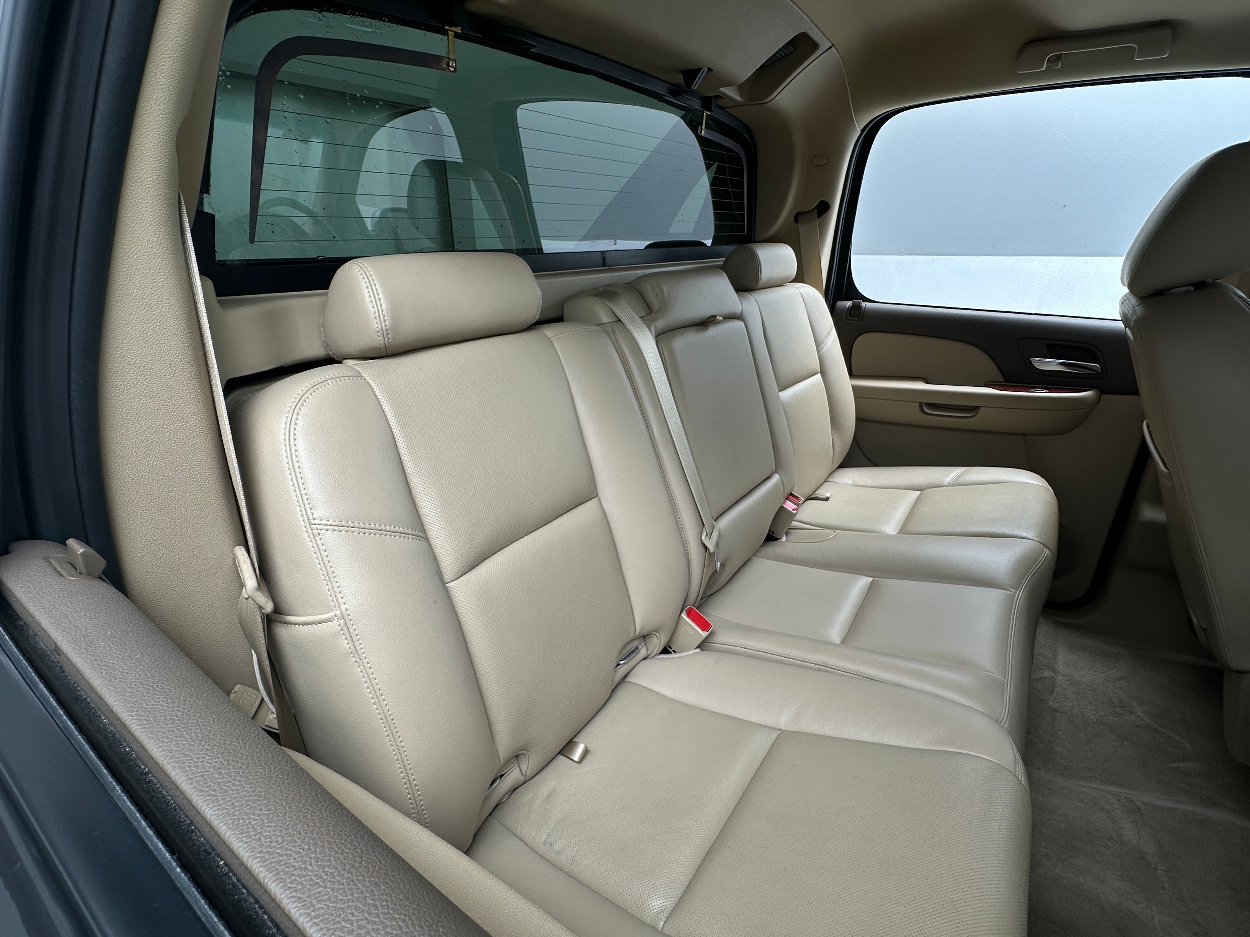 2013 Chevrolet Avalanche 1500 LTZ 5