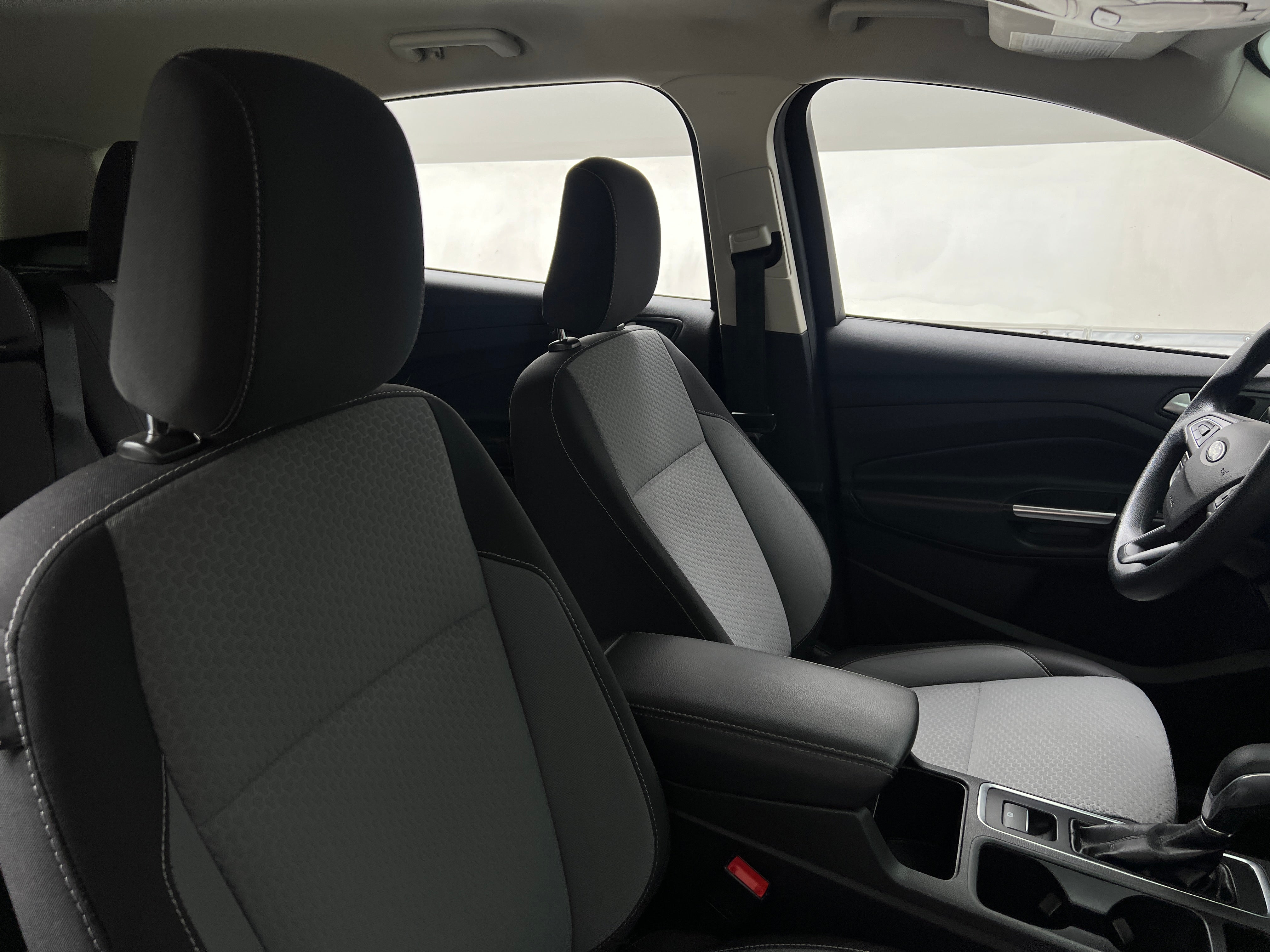 2019 Ford Escape SE 2