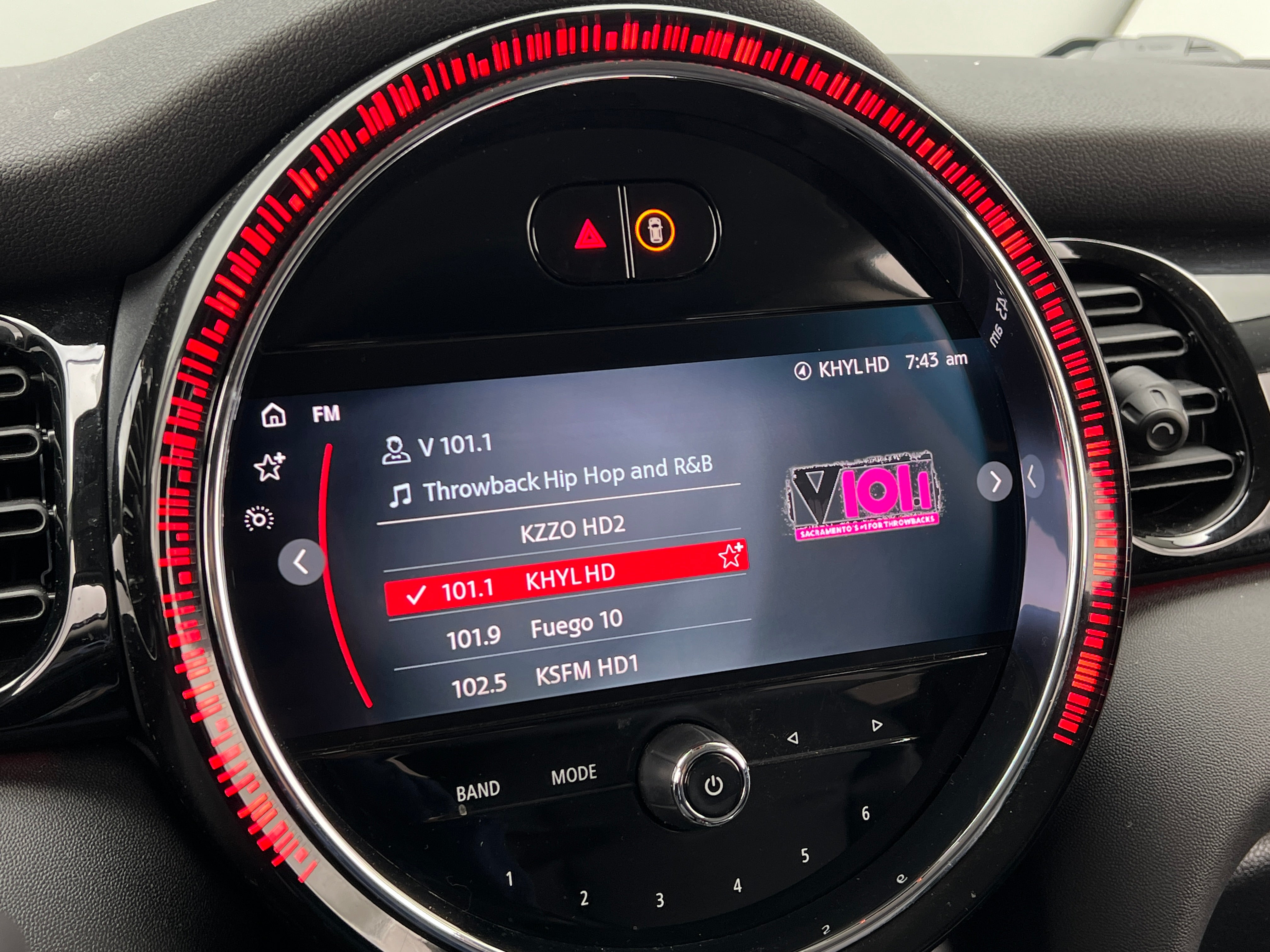 2022 MINI Cooper Hardtop SE 3
