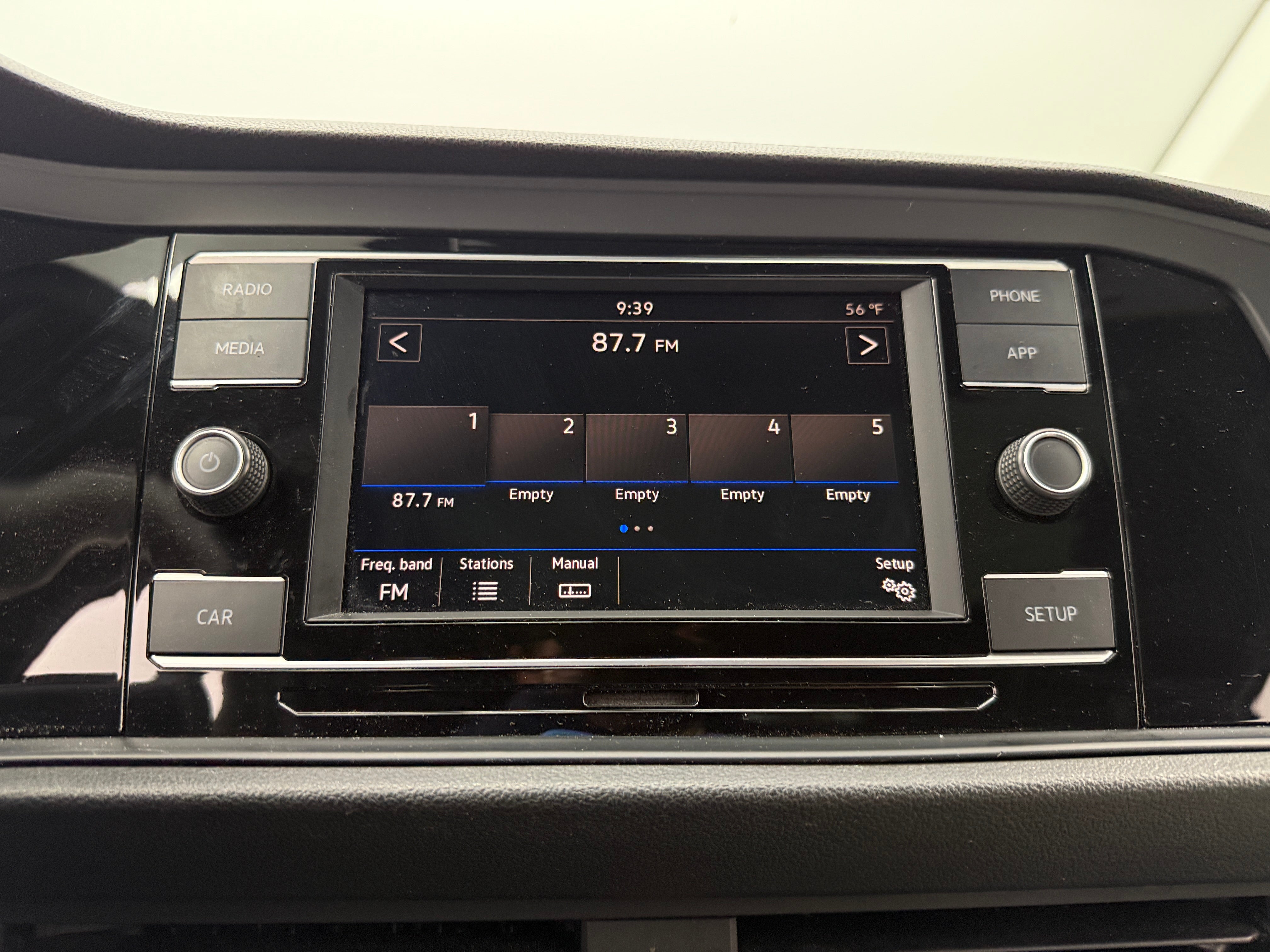 2019 Volkswagen Jetta R-Line 4