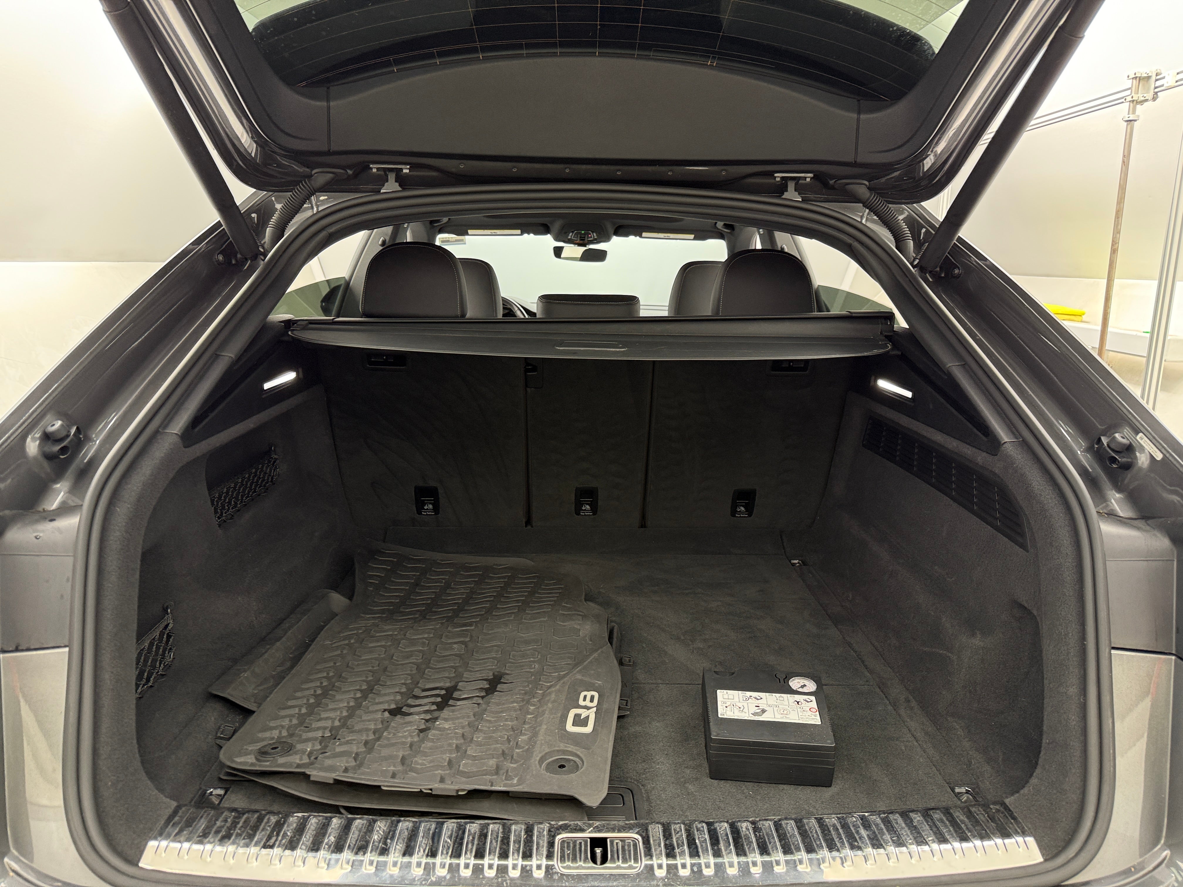 2019 Audi Q8 Premium Plus 6
