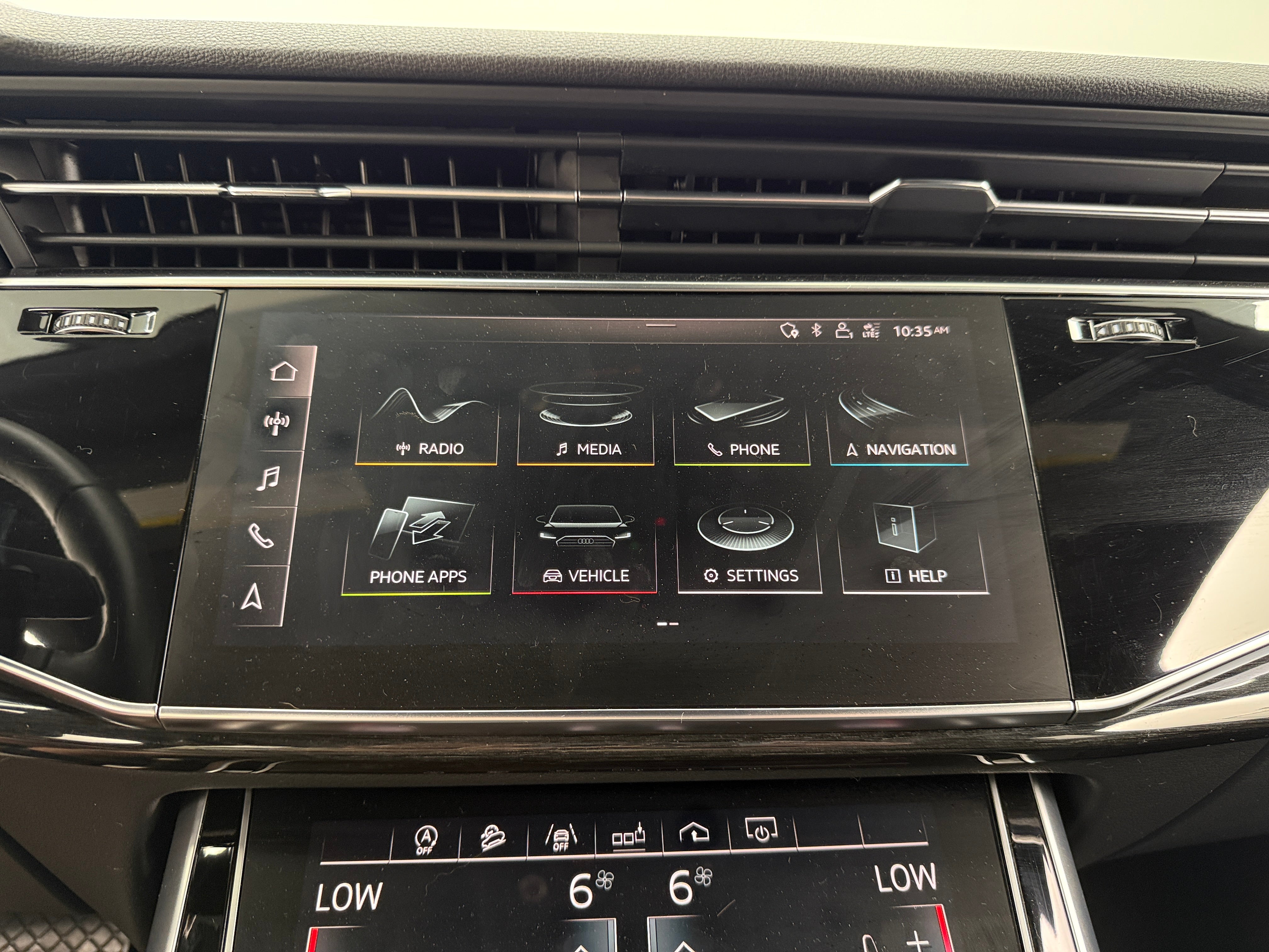 2019 Audi Q8 Premium Plus 3
