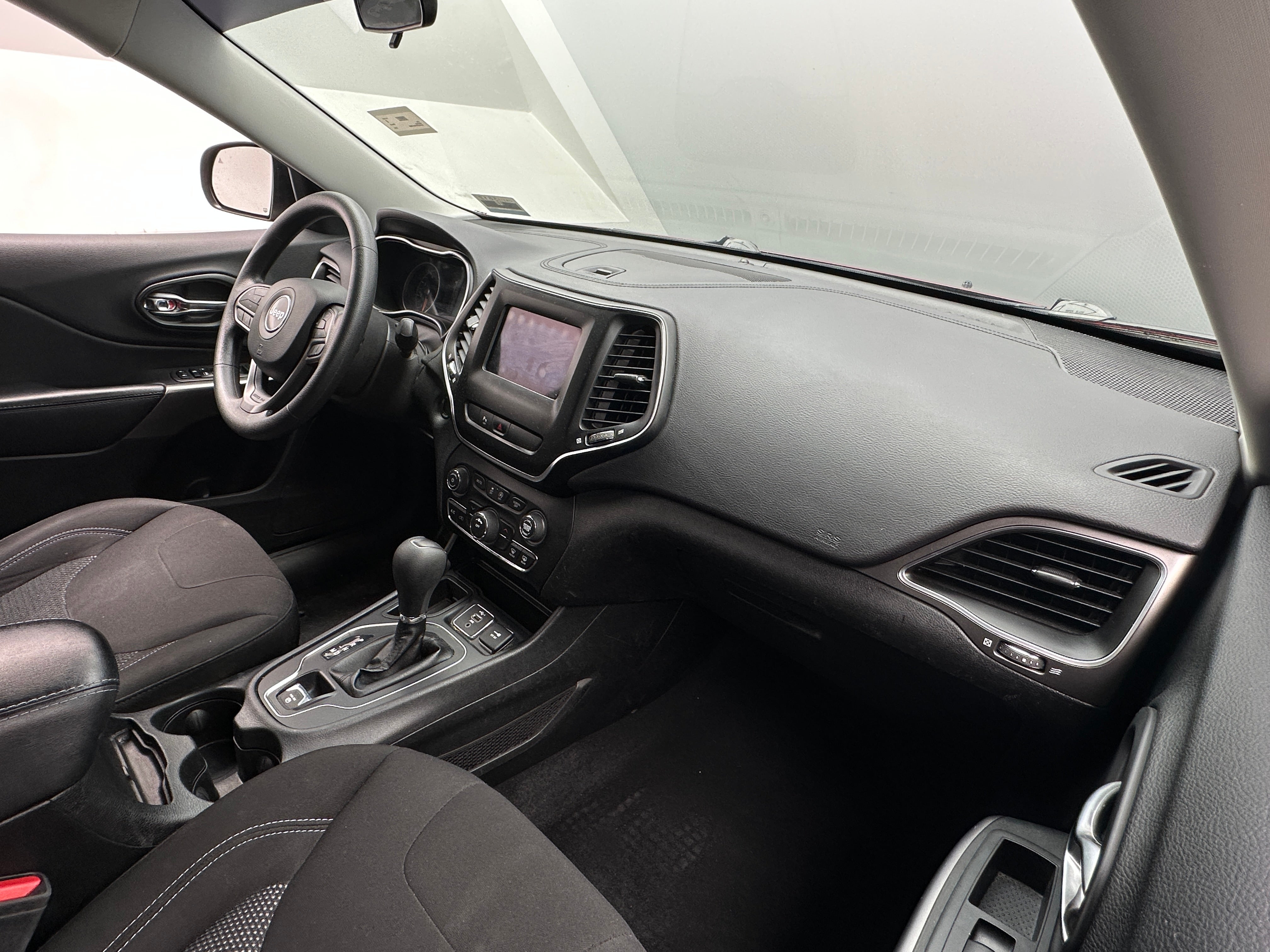 2019 Jeep Cherokee Latitude 3