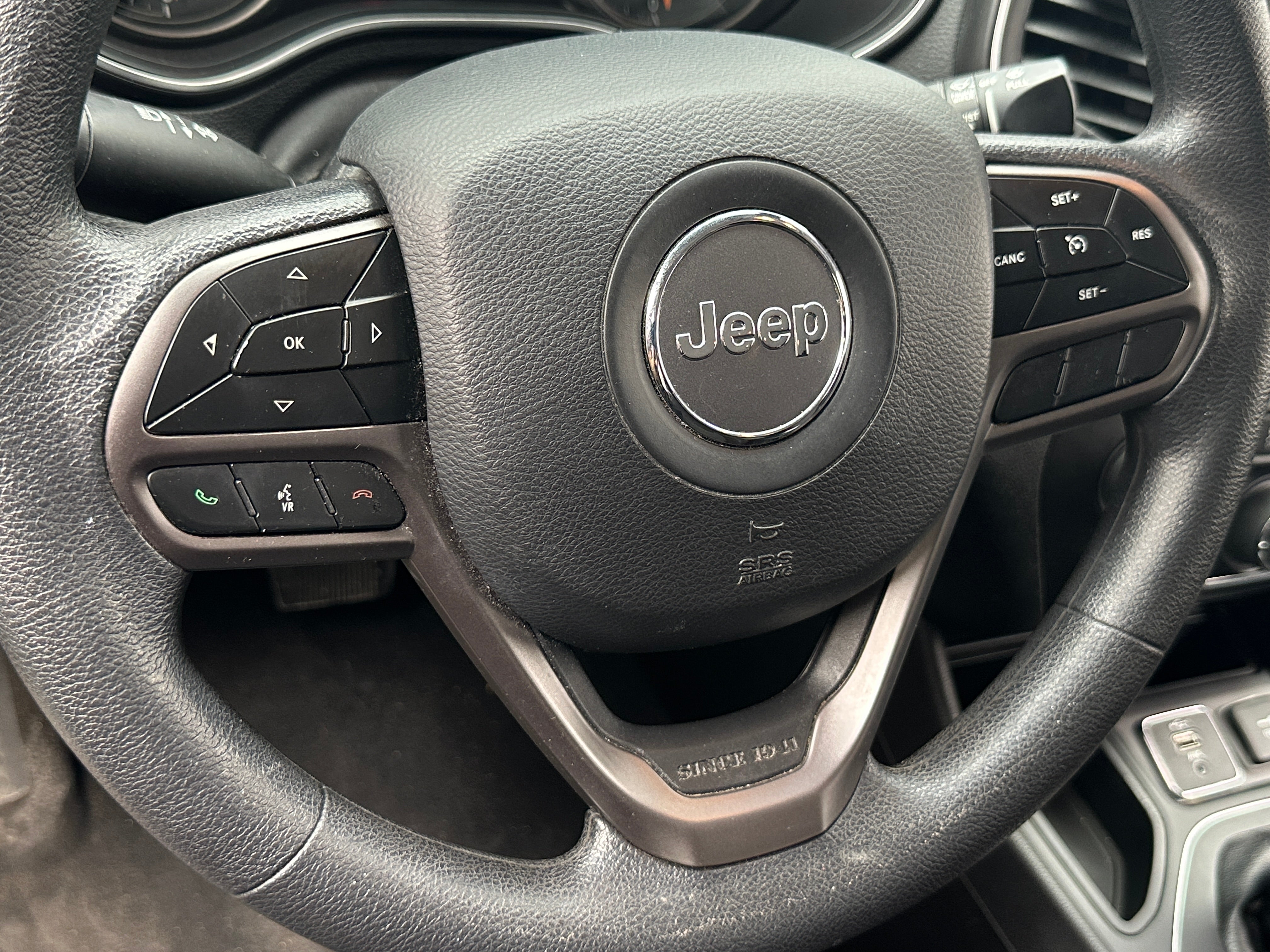 2019 Jeep Cherokee Latitude 5
