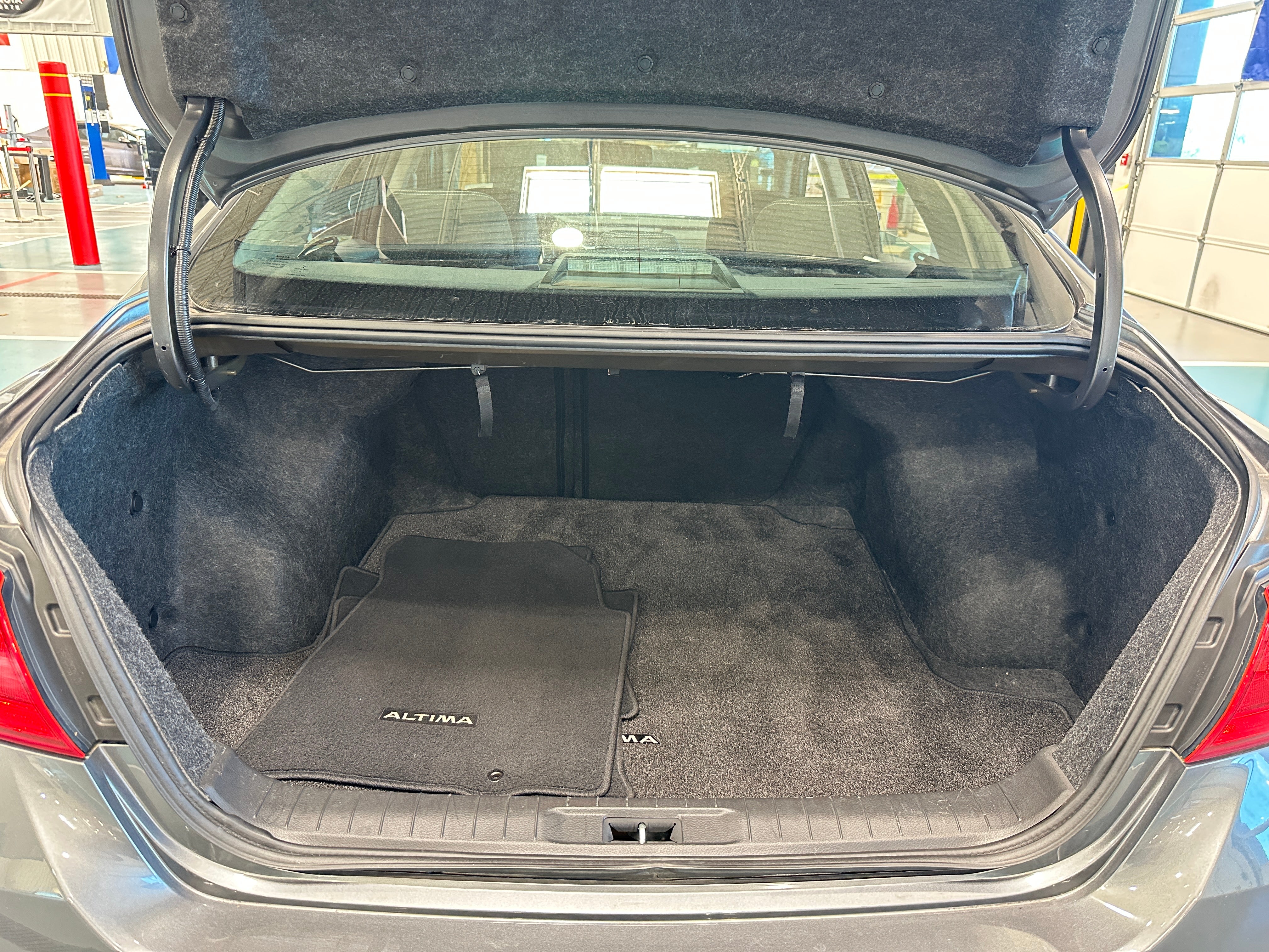 2016 Nissan Altima SL 6