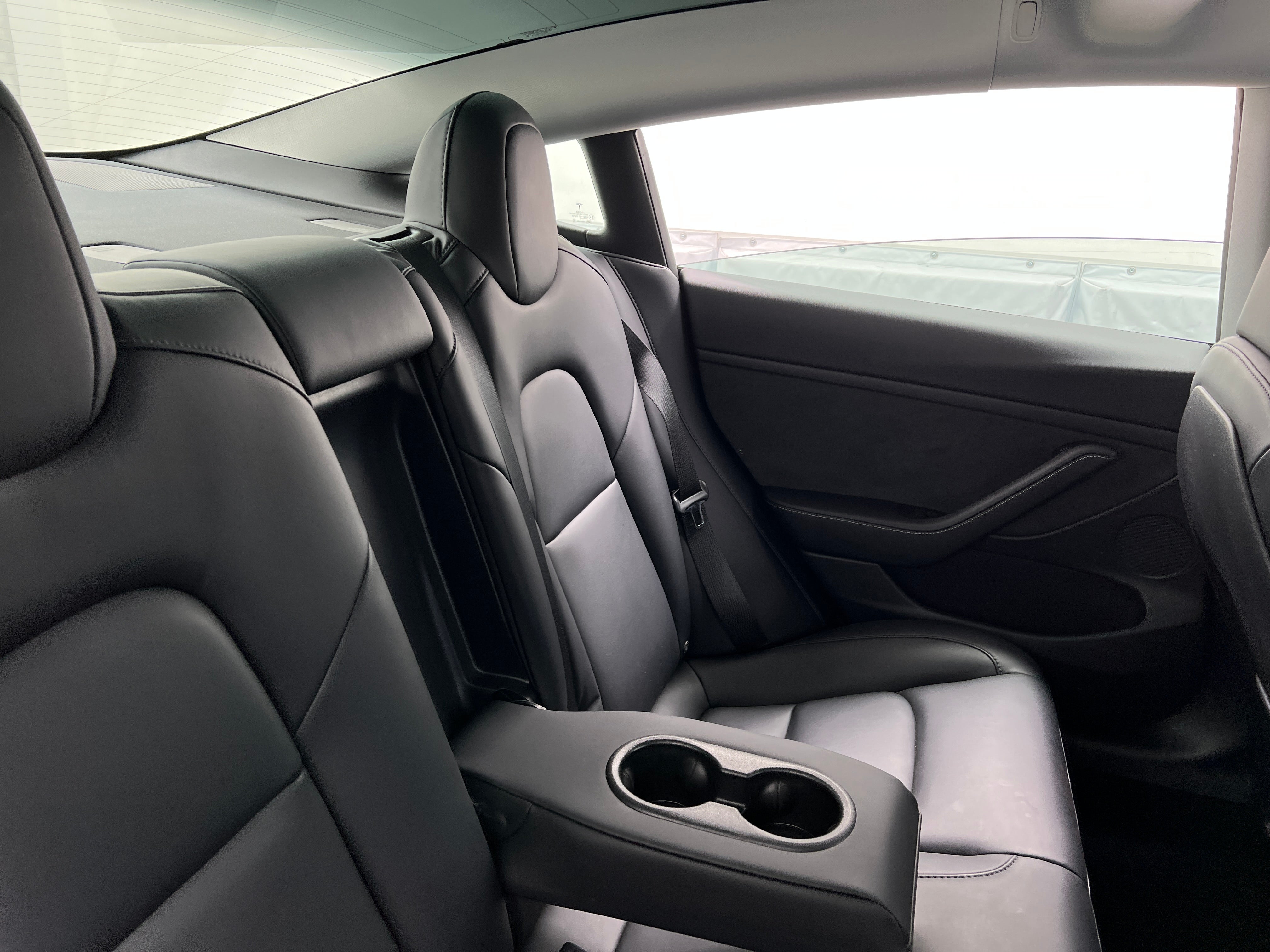 2021 Tesla Model 3 Standard Range 3